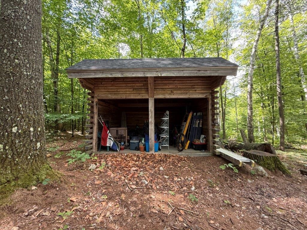 Equipment Storage 26153145