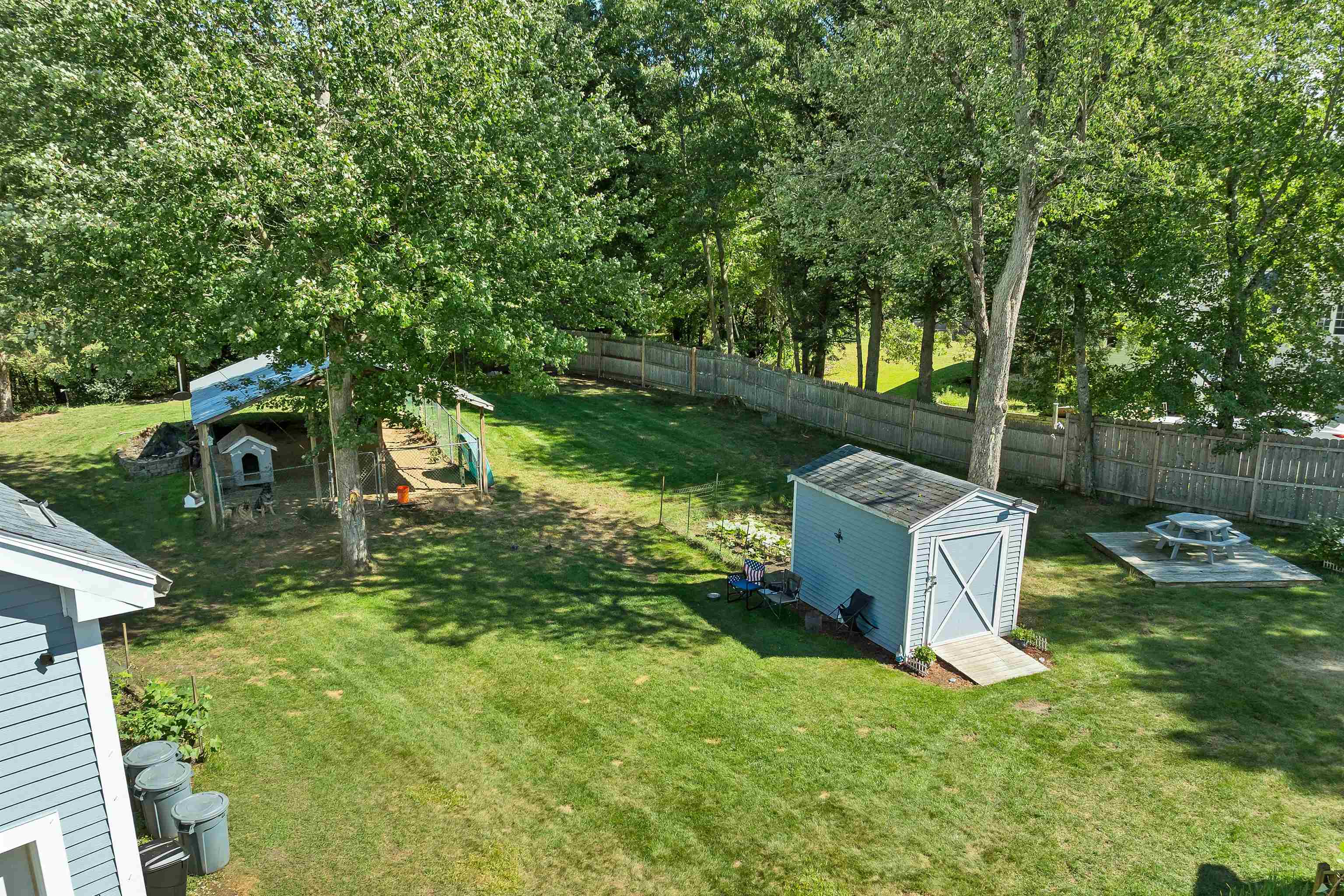 Photo 3 of Single family home for sale at 4 Wells Rd, Salem, NH 03079 | MLS# 5108810 | Listing updated on 2026-09-16
