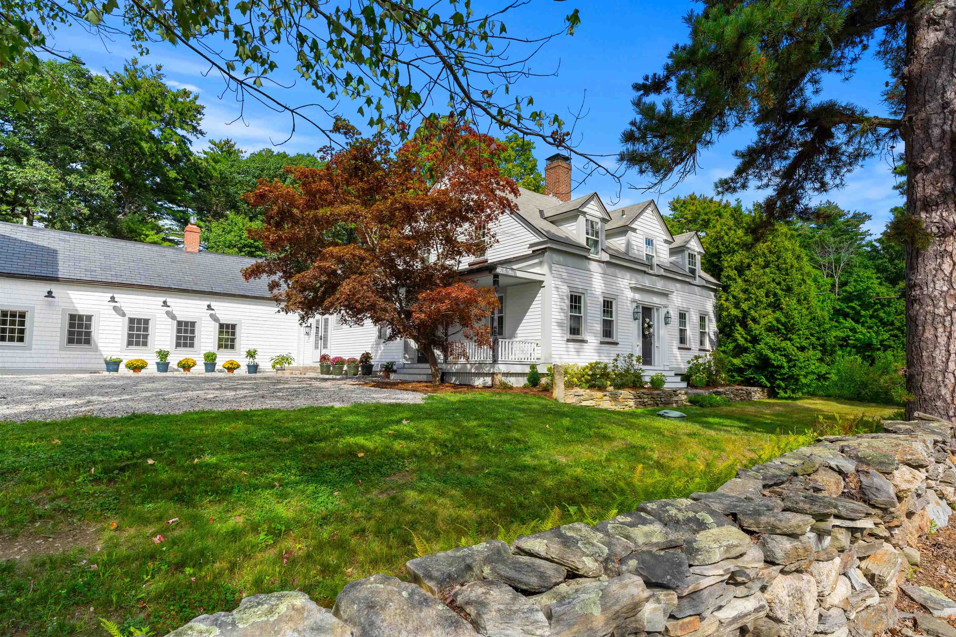 Photo 3 of Mansion for sale at 153 Atlantic Ave, North Hampton, NH 03862 | MLS# 5108870 | Listing updated on 2026-09-15