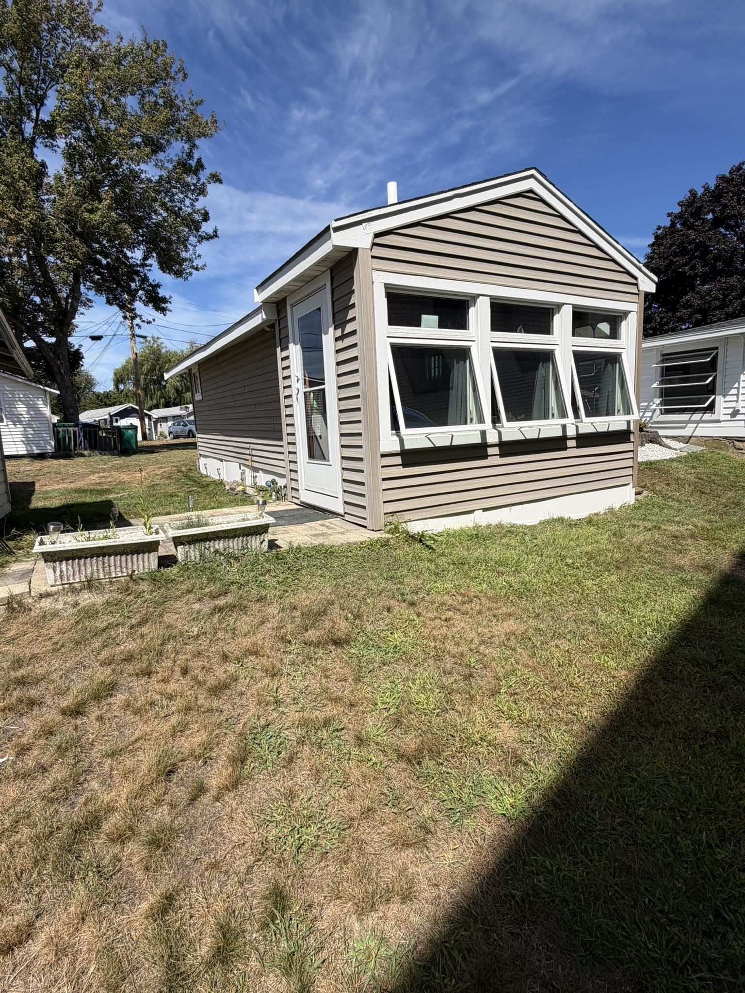 Photo 10 of 10