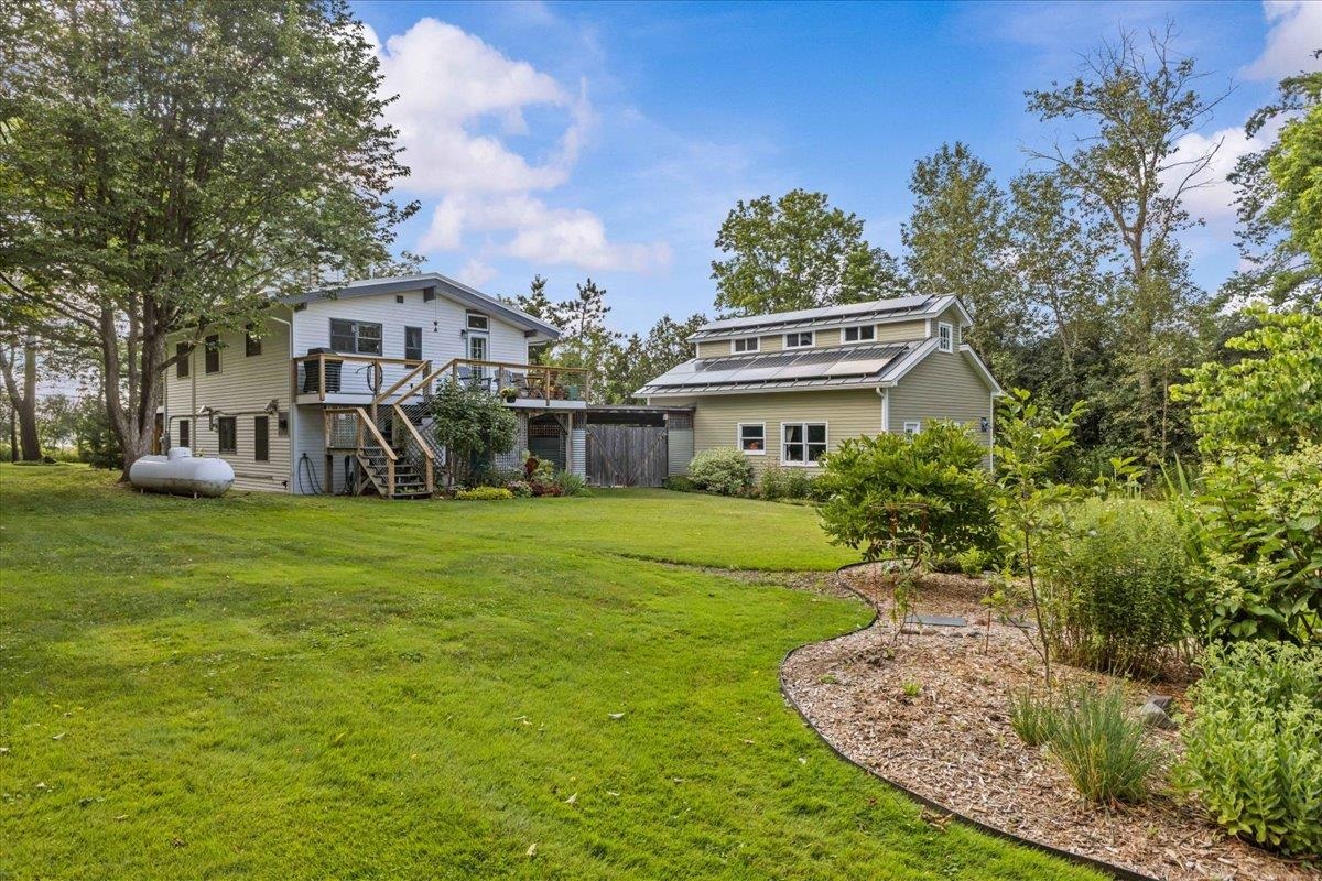 Photo 4 of Single family home for sale at 1412 Hinesburg Rd, South Burlington, VT 05403 | MLS# 5108926 | Listing updated on 2026-10-06