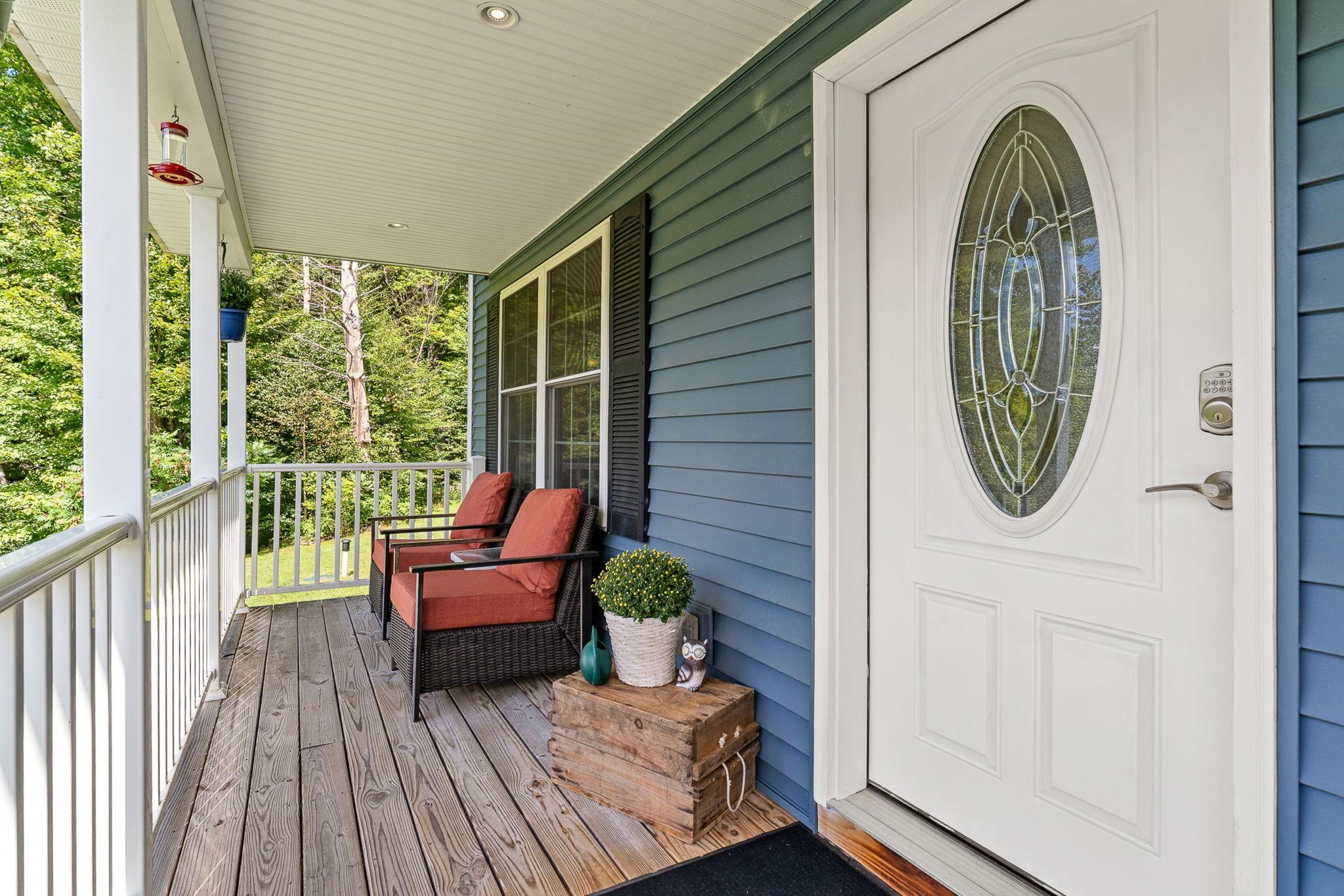 Photo 4 of Single family home for sale at 6969 Main Rd, Huntington, VT 05462 | MLS# 5109089 | Listing updated on 2026-09-10