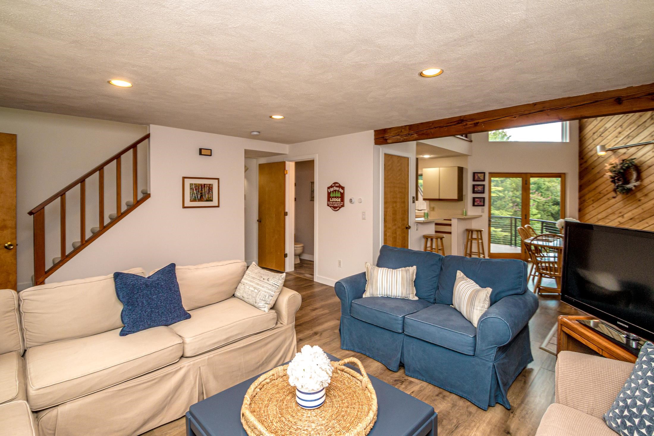 Photo 2 of Condo for sale at 7 Top Notch Rd, Bartlett, NH 03812 | MLS# 5109104 | Listing updated on 2026-09-15