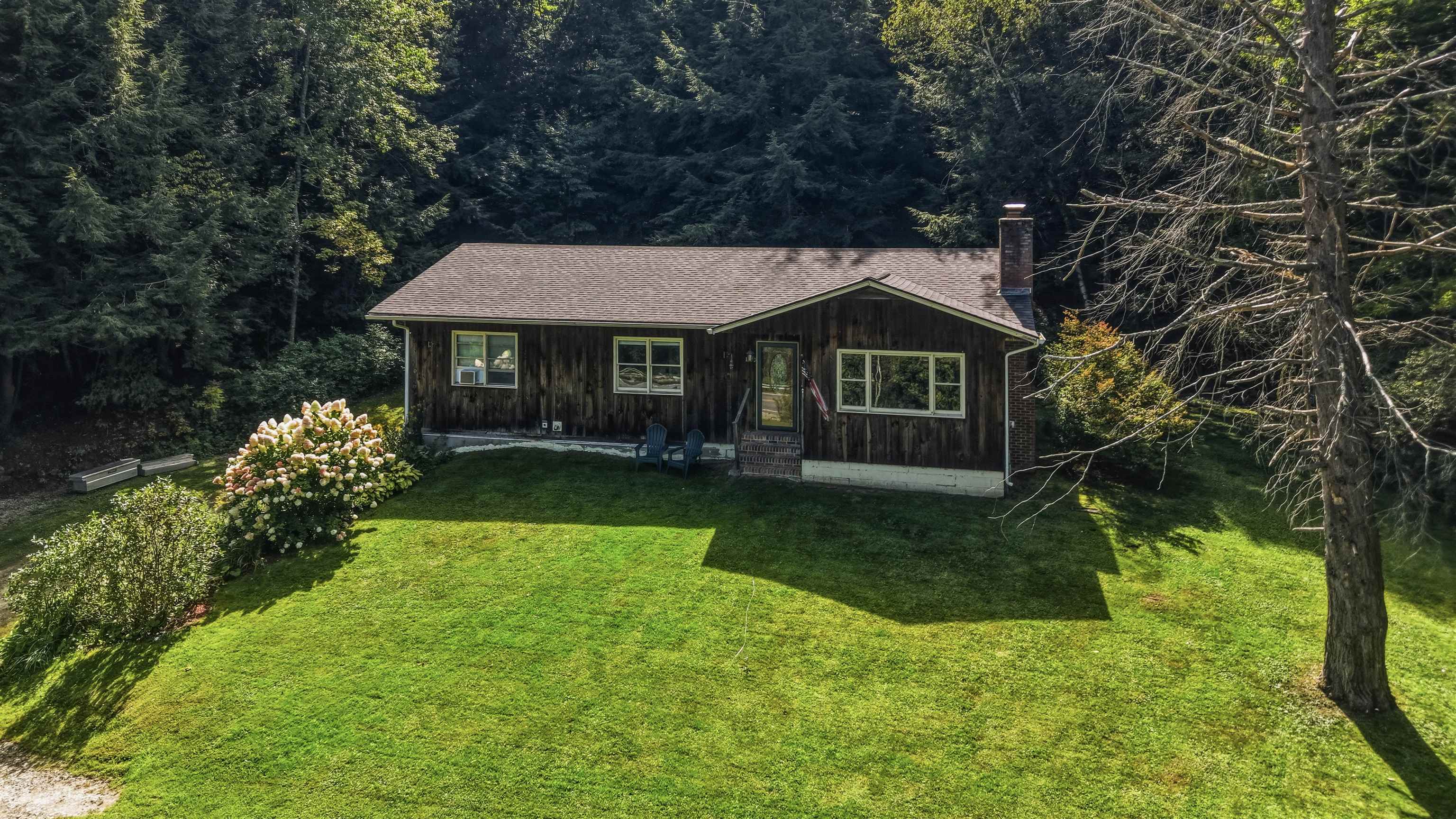 Photo 2 of Single family home for sale at 1190 Huntington Rd, Richmond, VT 05477 | MLS# 5109127 | Listing updated on 2026-09-15