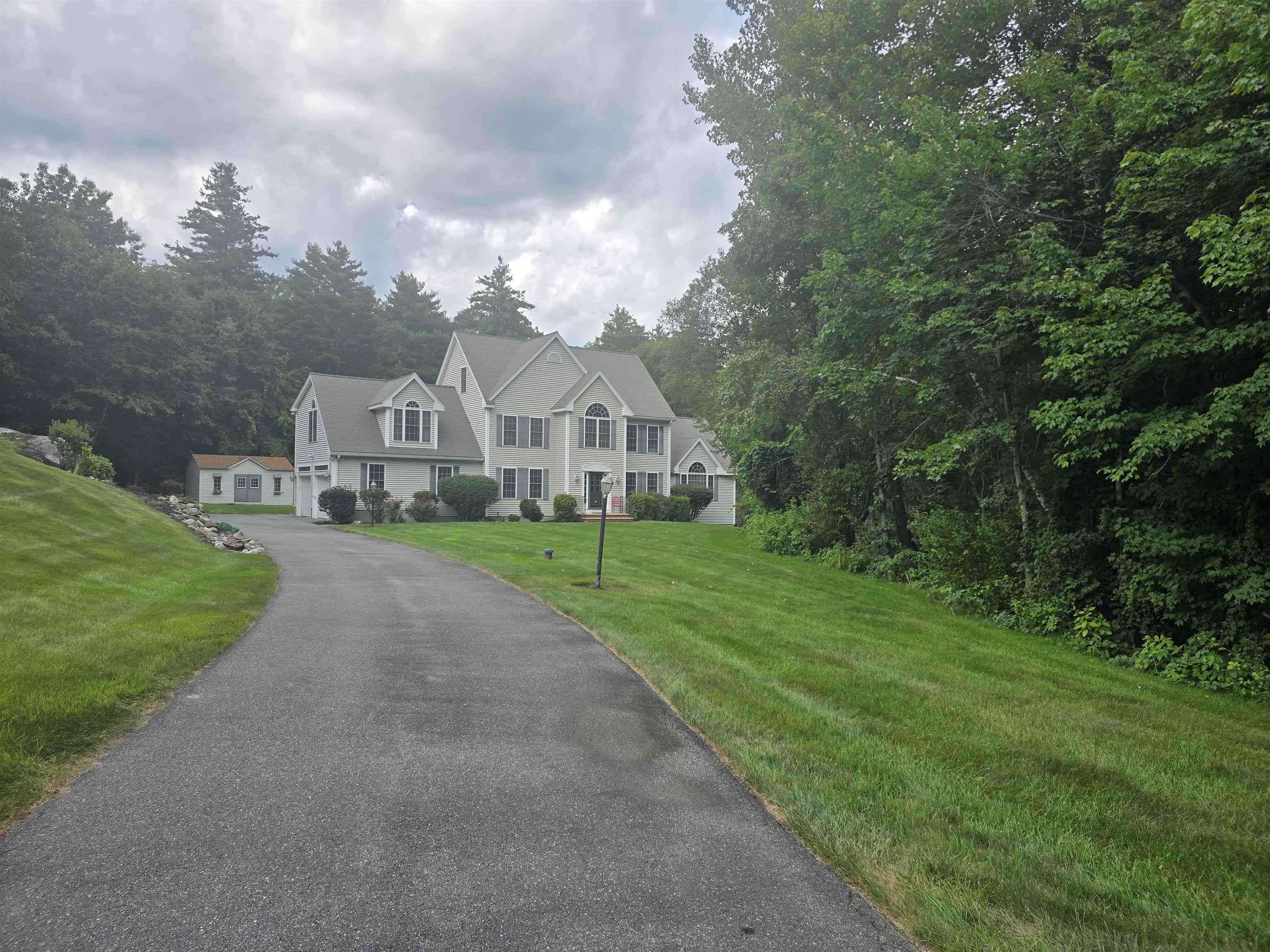 Photo 2 of Single family home for sale at 1049 Bridge St, Pelham, NH 03076 | MLS# 5109129 | Listing updated on 2026-09-12