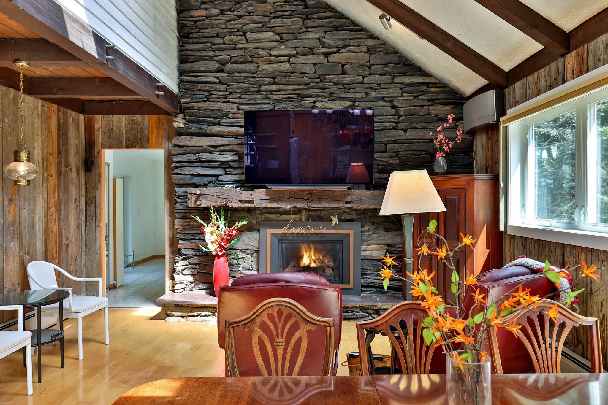 Photo 4 of Single family home for sale at 163 Rocky Ridge Rd, Killington, VT 05751 | MLS# 5109266 | Listing updated on 2026-09-17