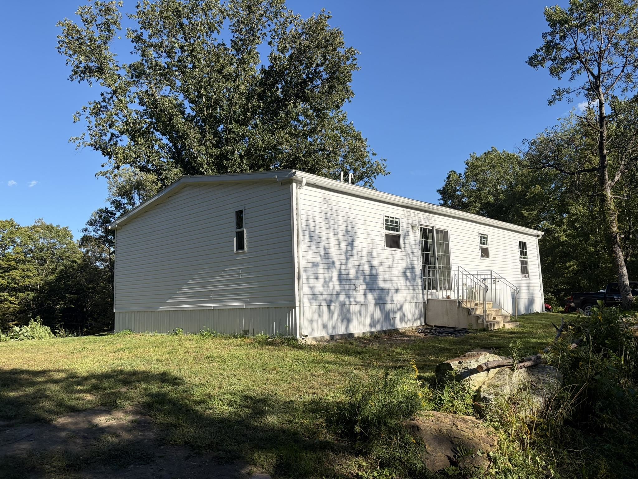 65 Old Chesterfield Road, Hinsdale, NH photo 3