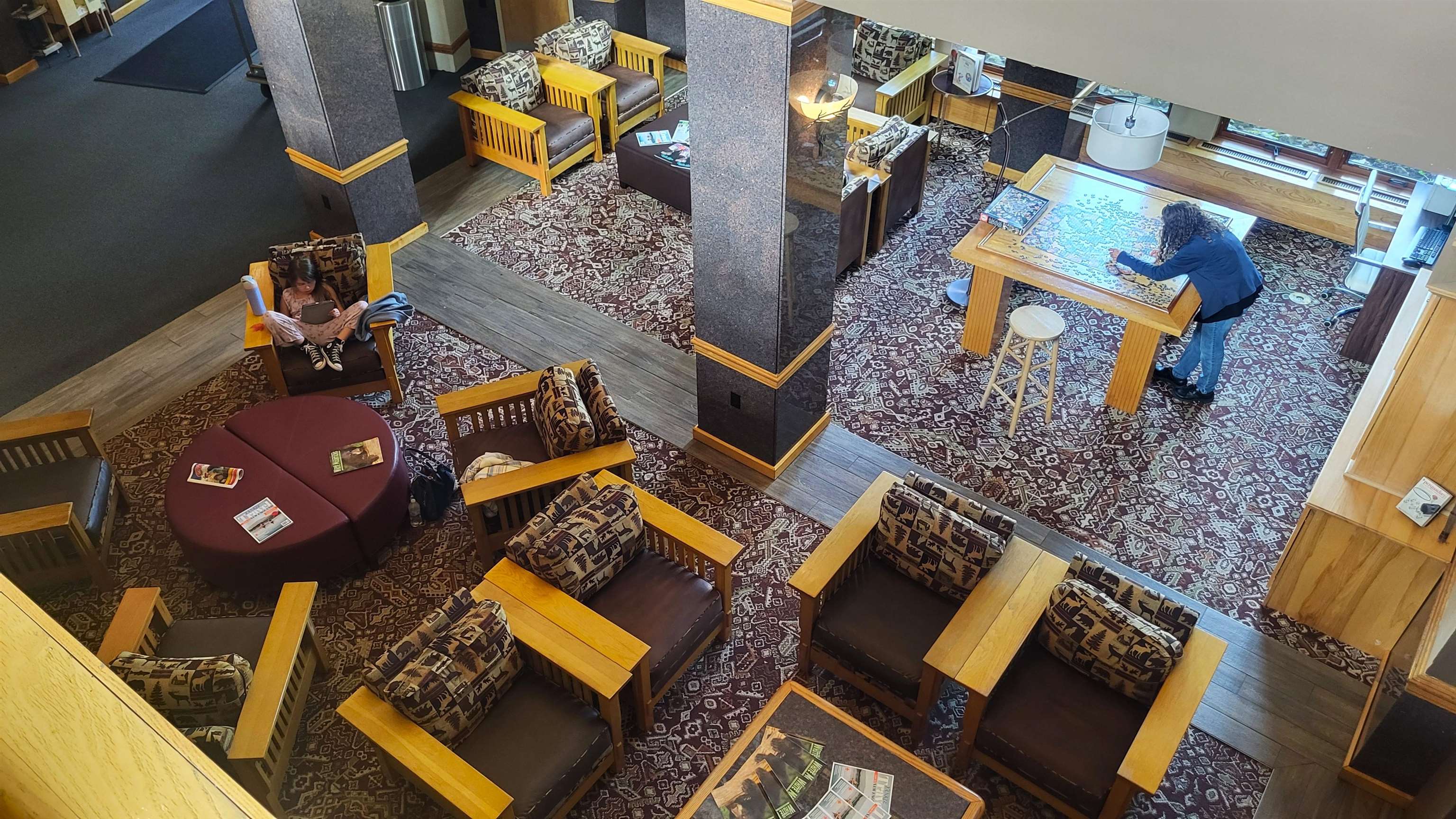 Entry hotel foyer