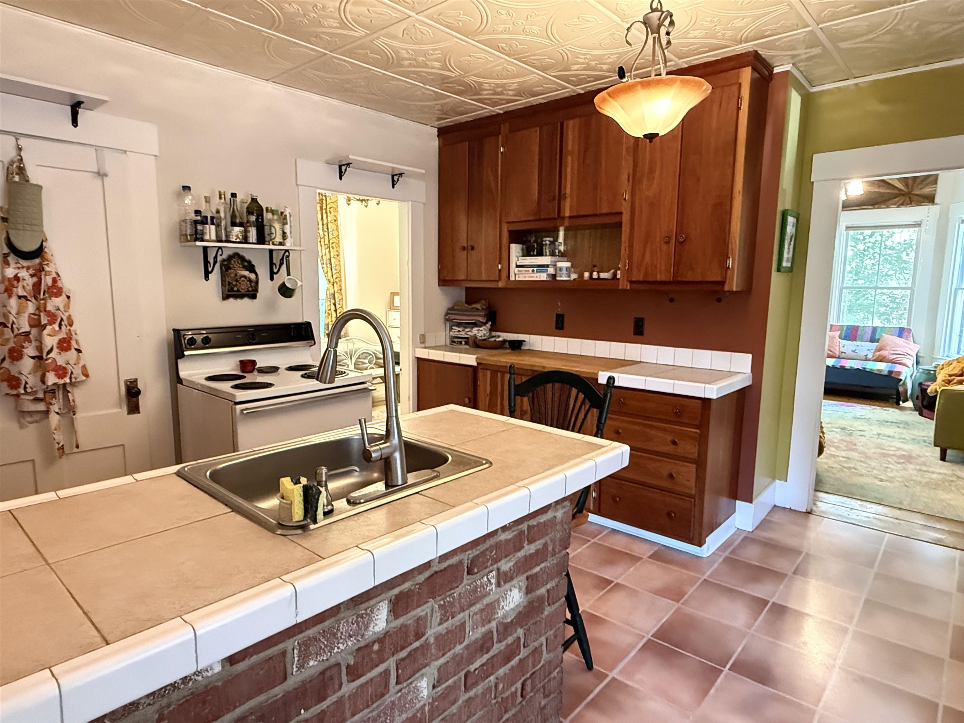 Photo 4 of Single family home for sale at 59 Highland St, Brattleboro, VT 05301 | MLS# 5109553 | Listing updated on 2026-09-15