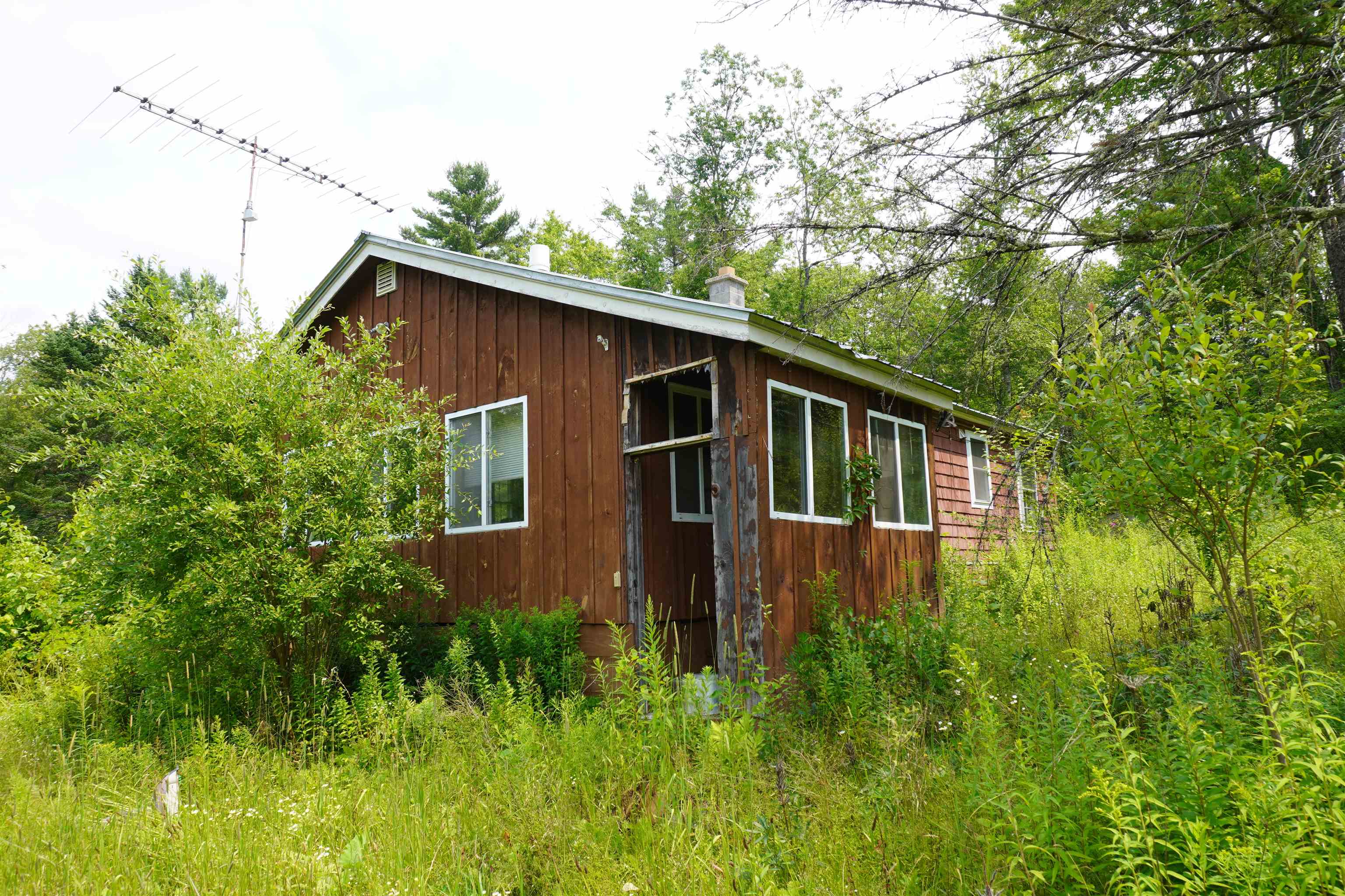 Photo 3 of Sale Pending at 4 Old Forest Rd, Marlow, NH 03456 | MLS# 5109574 | Listing updated on 2026-09-14