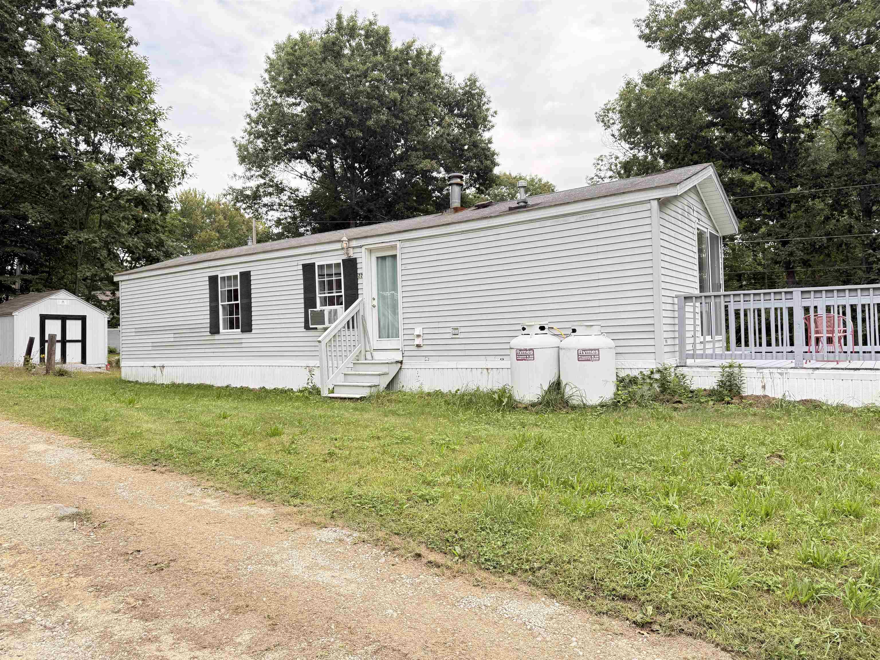 Photo 2 of Manufactured home for sale at 22 Park Ave, Northwood, NH 03261 | MLS# 5109607 | Listing updated on 2026-09-19