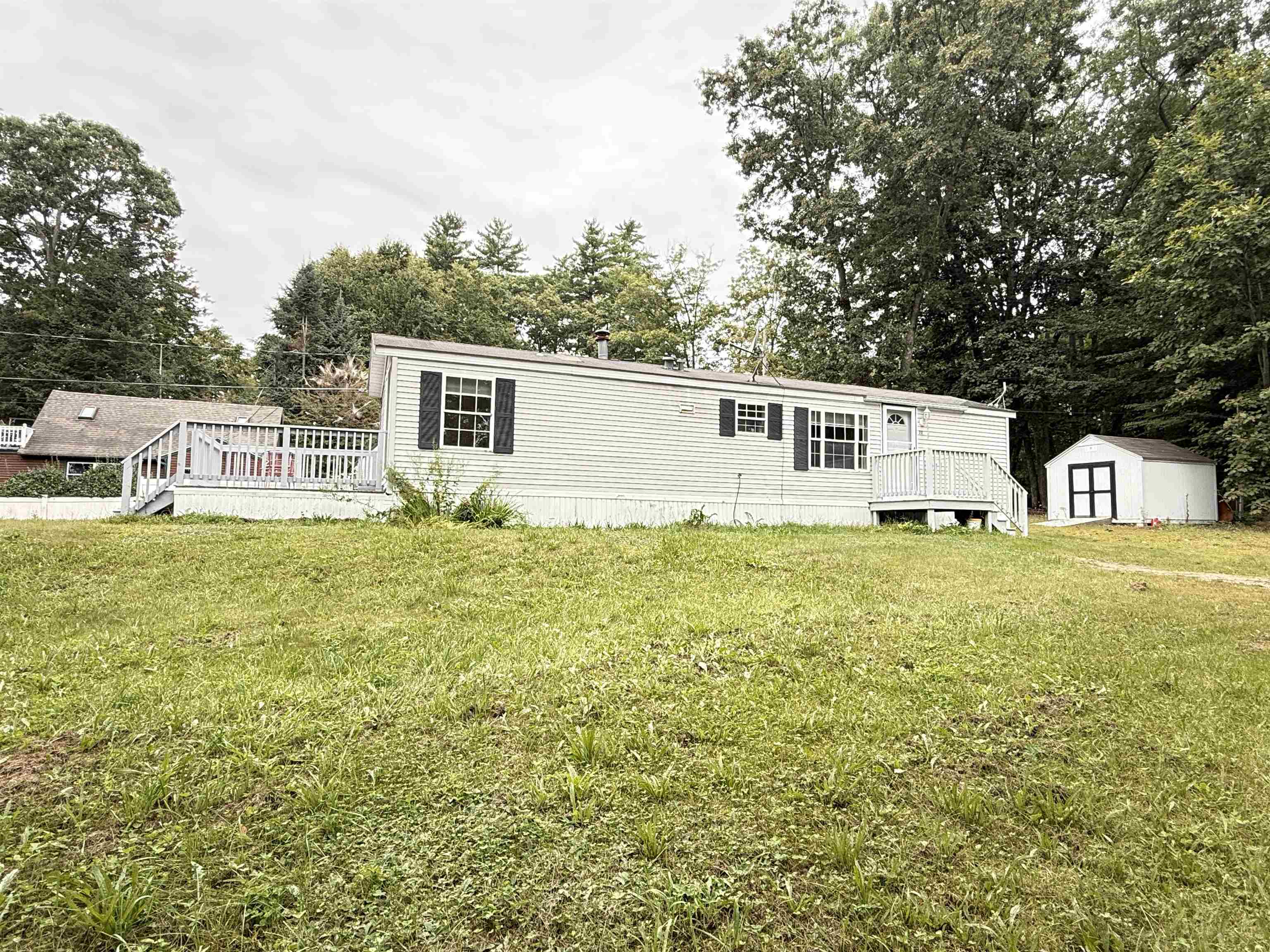 22 Park Avenue, Northwood, NH photo 3