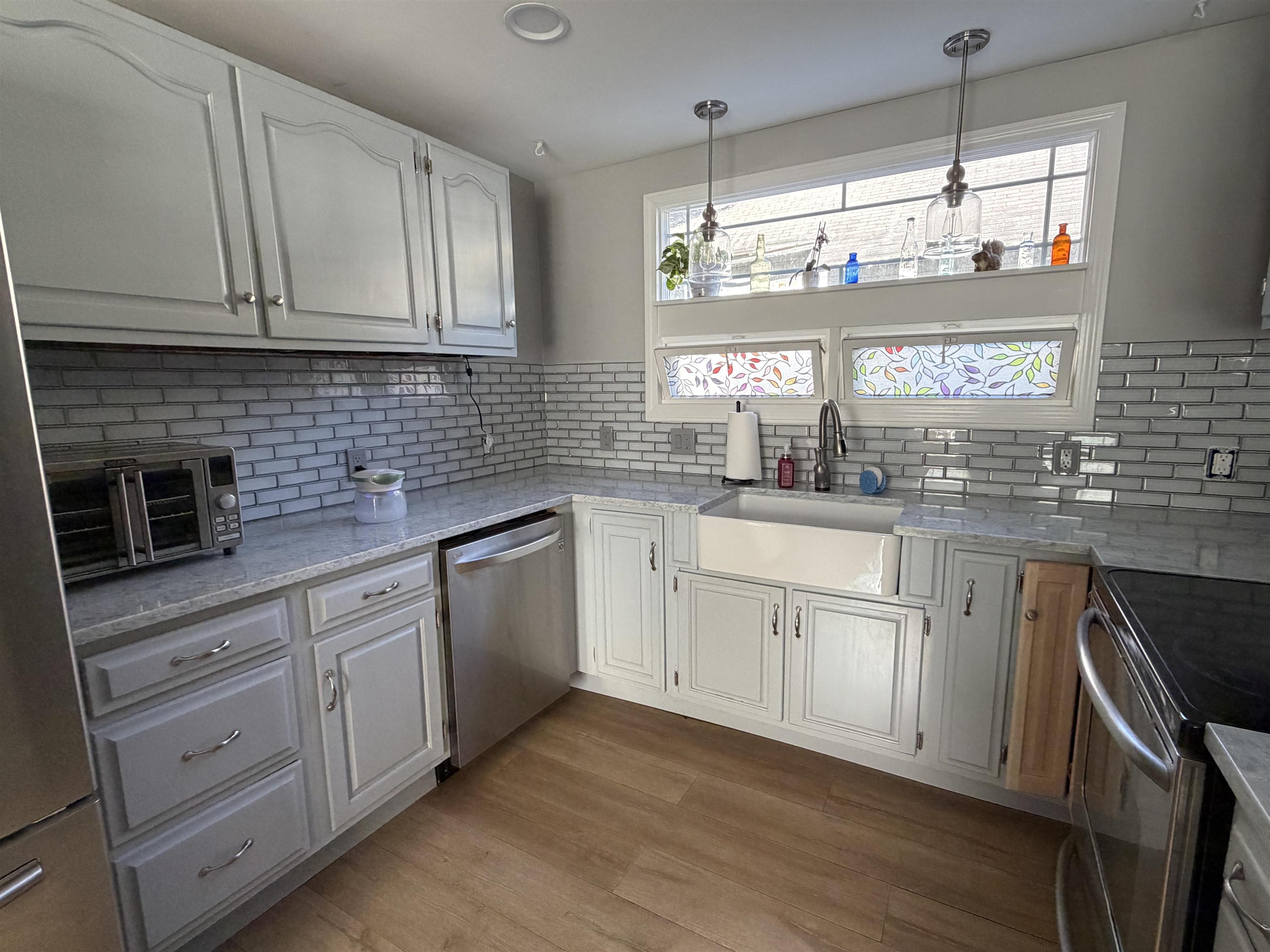 Photo 2 of Single family home for sale at 59 Jackson Ave, Rutland City, VT 05701 | MLS# 5109614 | Listing updated on 2026-09-23