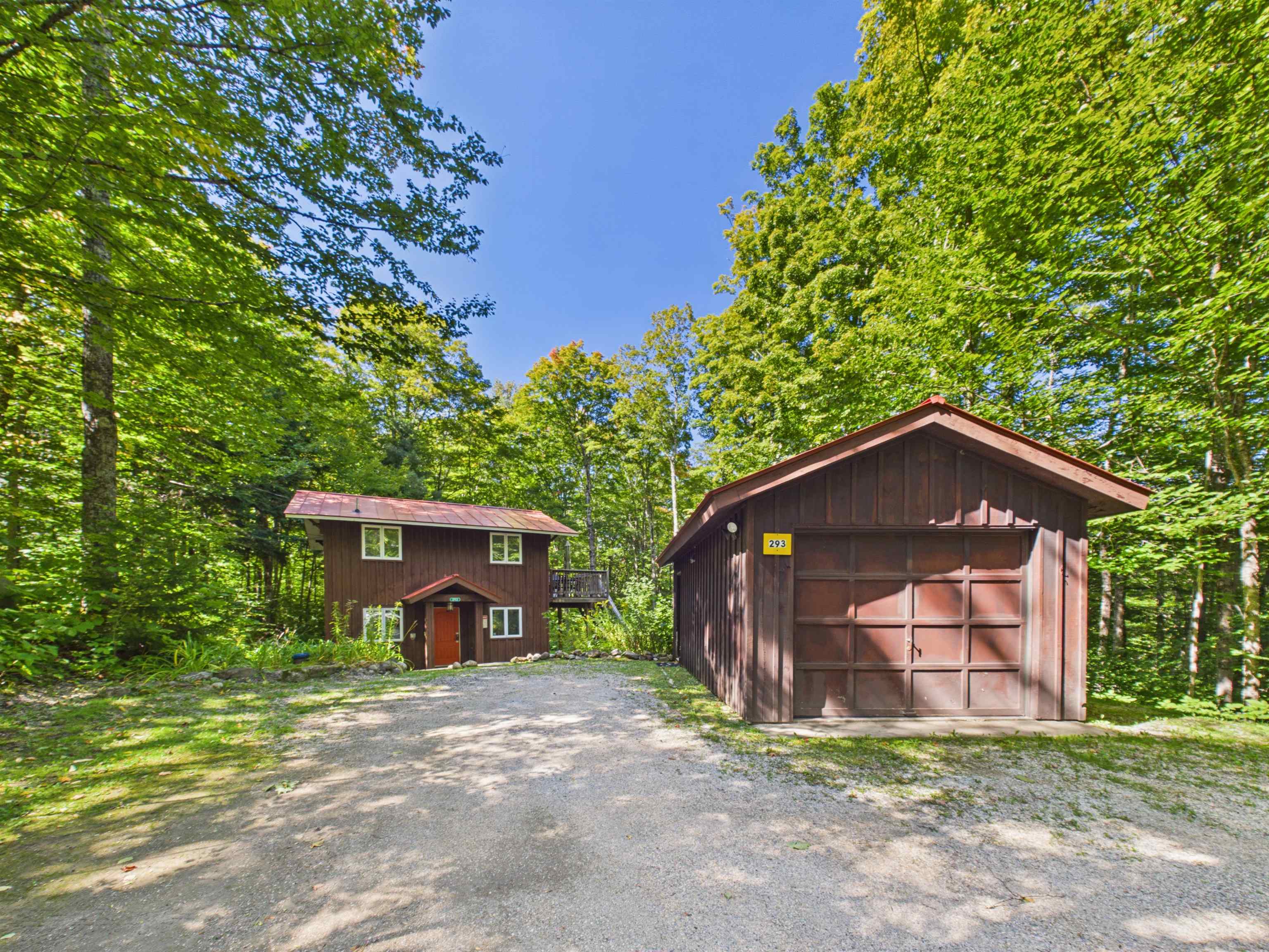 Photo 2 of Single family home for sale at 293 Tanglewood Dr, Killington, VT 05751 | MLS# 5109634 | Listing updated on 2026-10-05