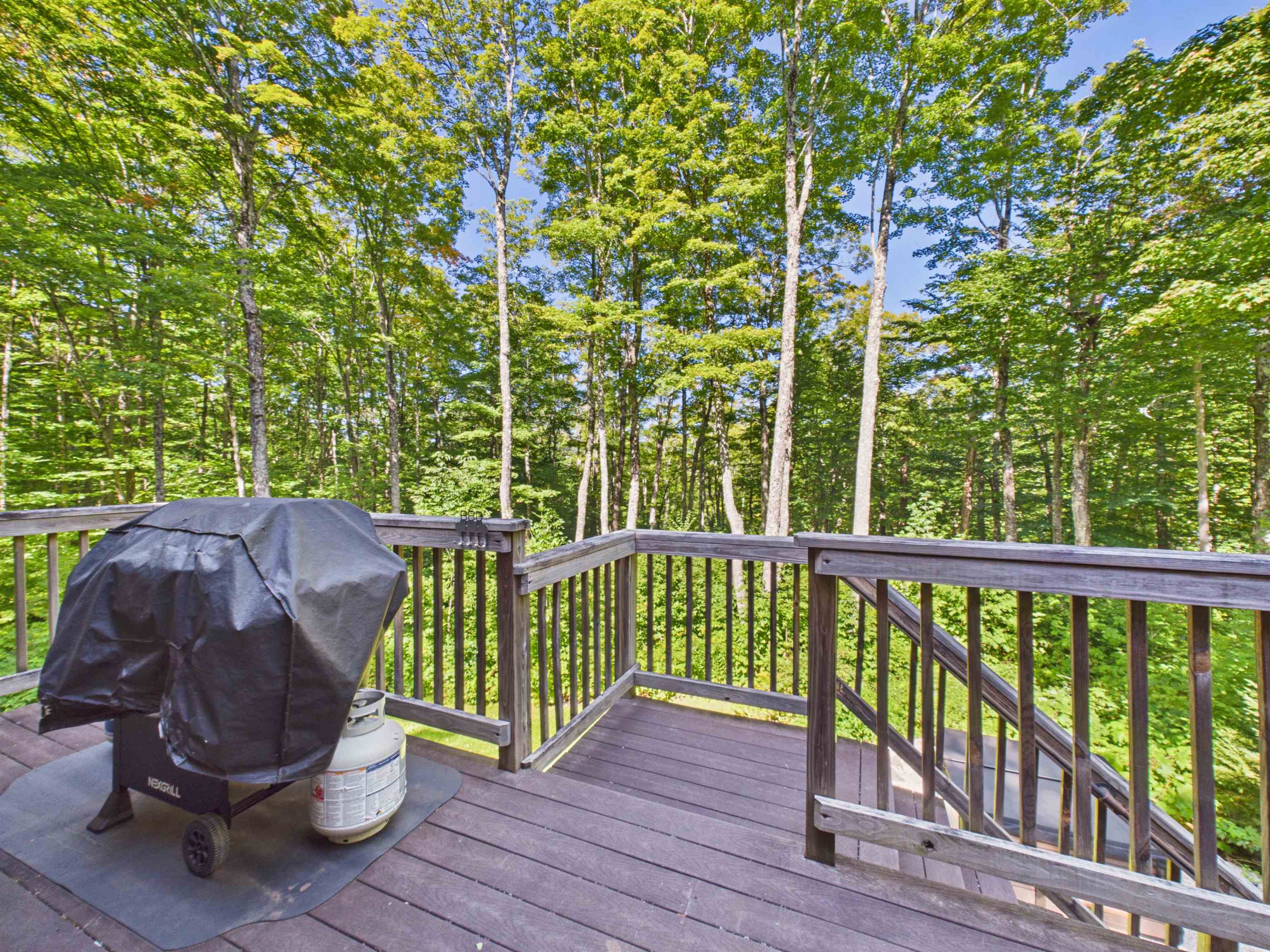 Photo 4 of Single family home for sale at 293 Tanglewood Dr, Killington, VT 05751 | MLS# 5109634 | Listing updated on 2026-09-14