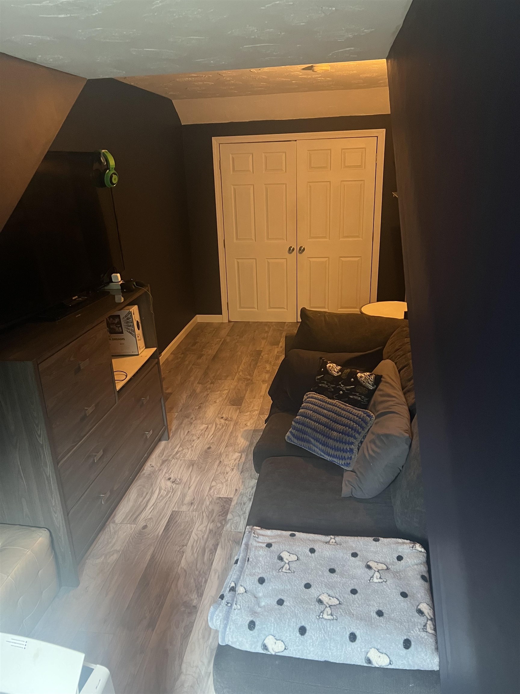 Photo 15 of 25