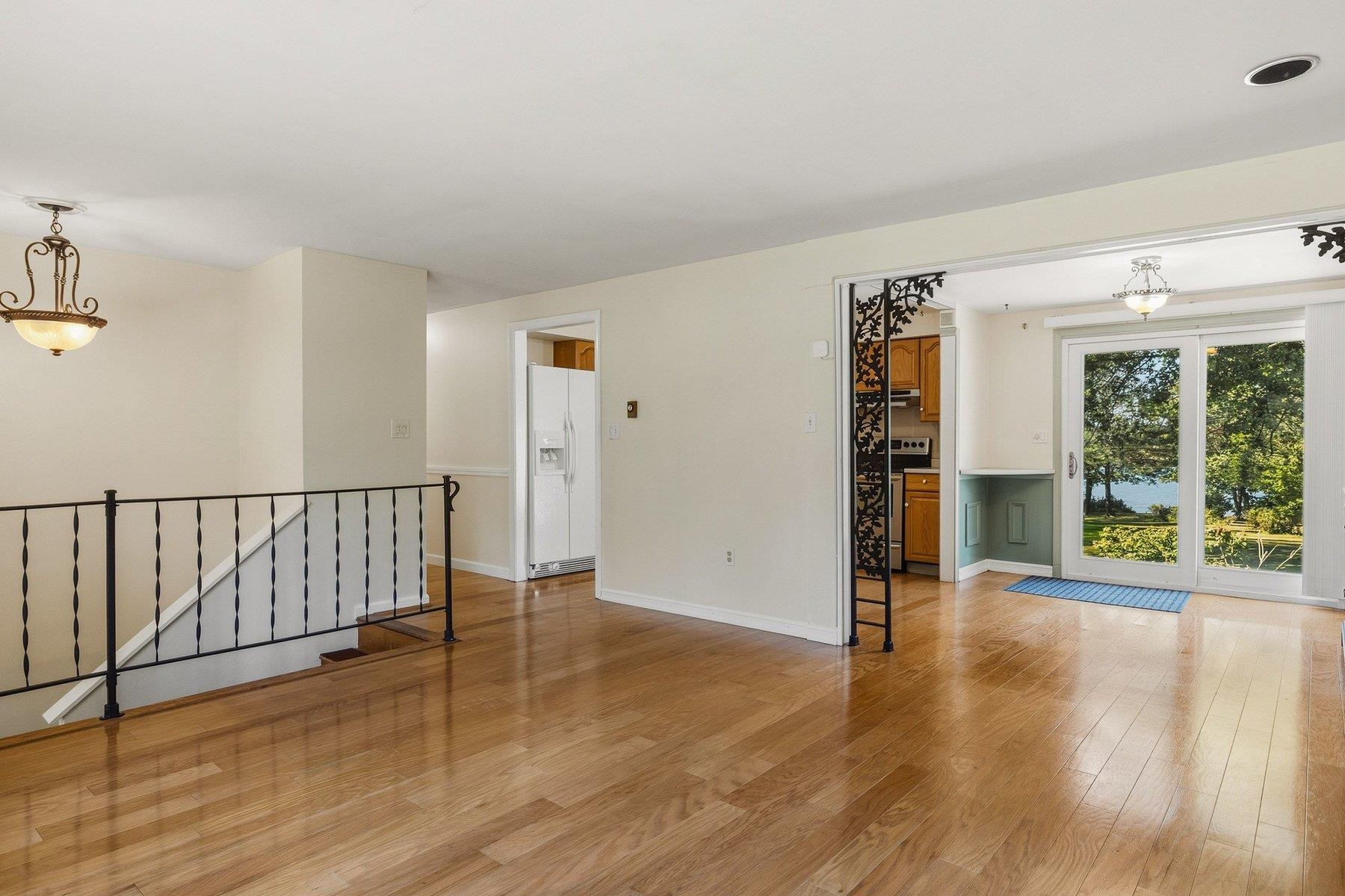 Photo 4 of Single family home for sale at 67 Old Dennett Rd, Kittery, ME 03904 | MLS# 5109669 | Listing updated on 2026-09-15