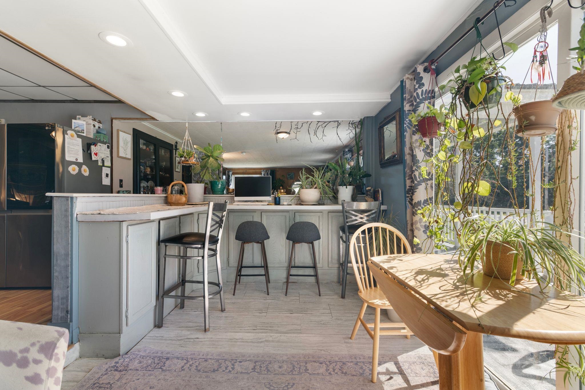 Photo 2 of Single family home for sale at 1877 Fort Bridgman Rd, Vernon, VT 05354 | MLS# 5109700 | Listing updated on 2026-09-15