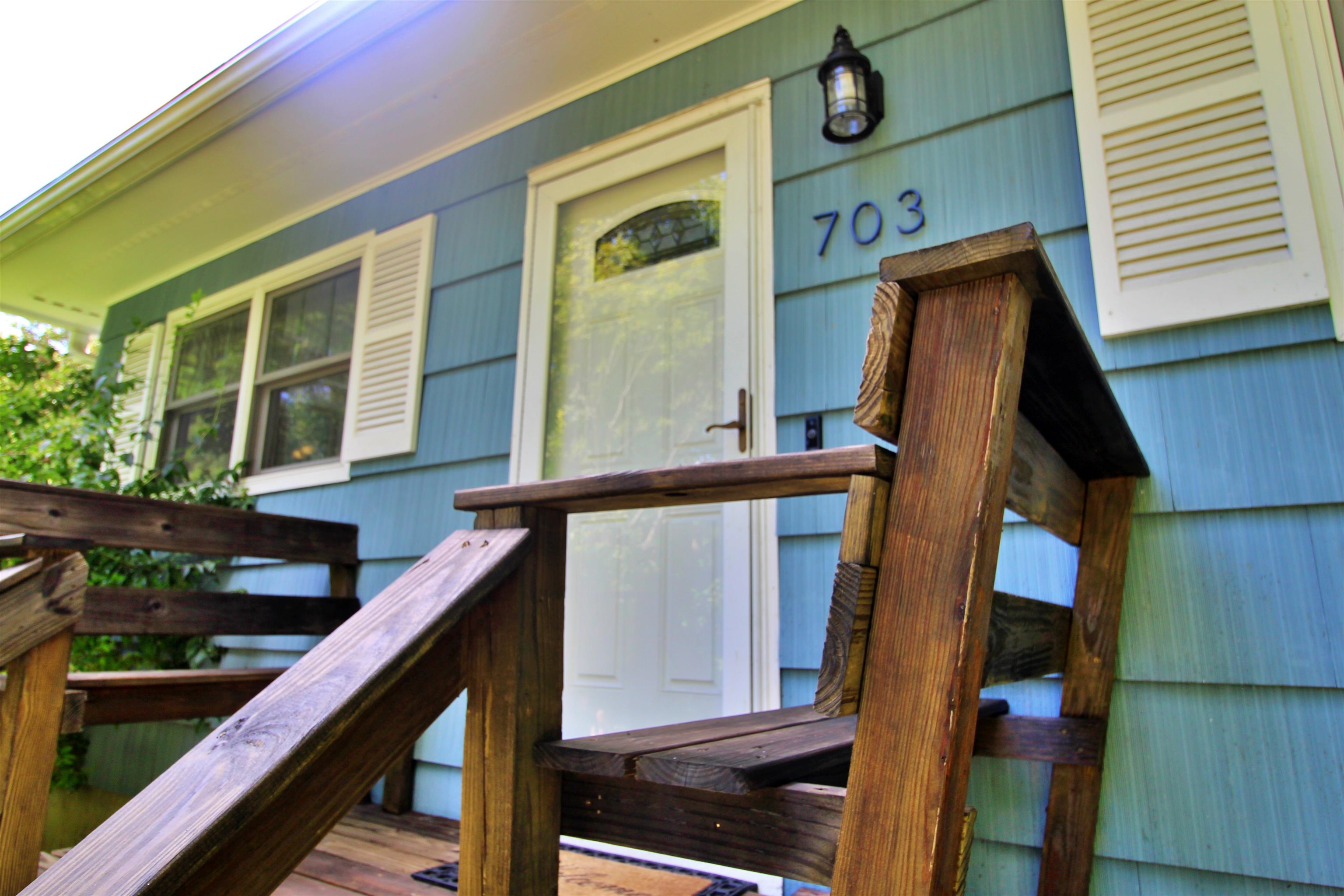 Photo 3 of Single family home for sale at 703 Dorset St, South Burlington, VT 05403 | MLS# 5109728 | Listing updated on 2026-09-14