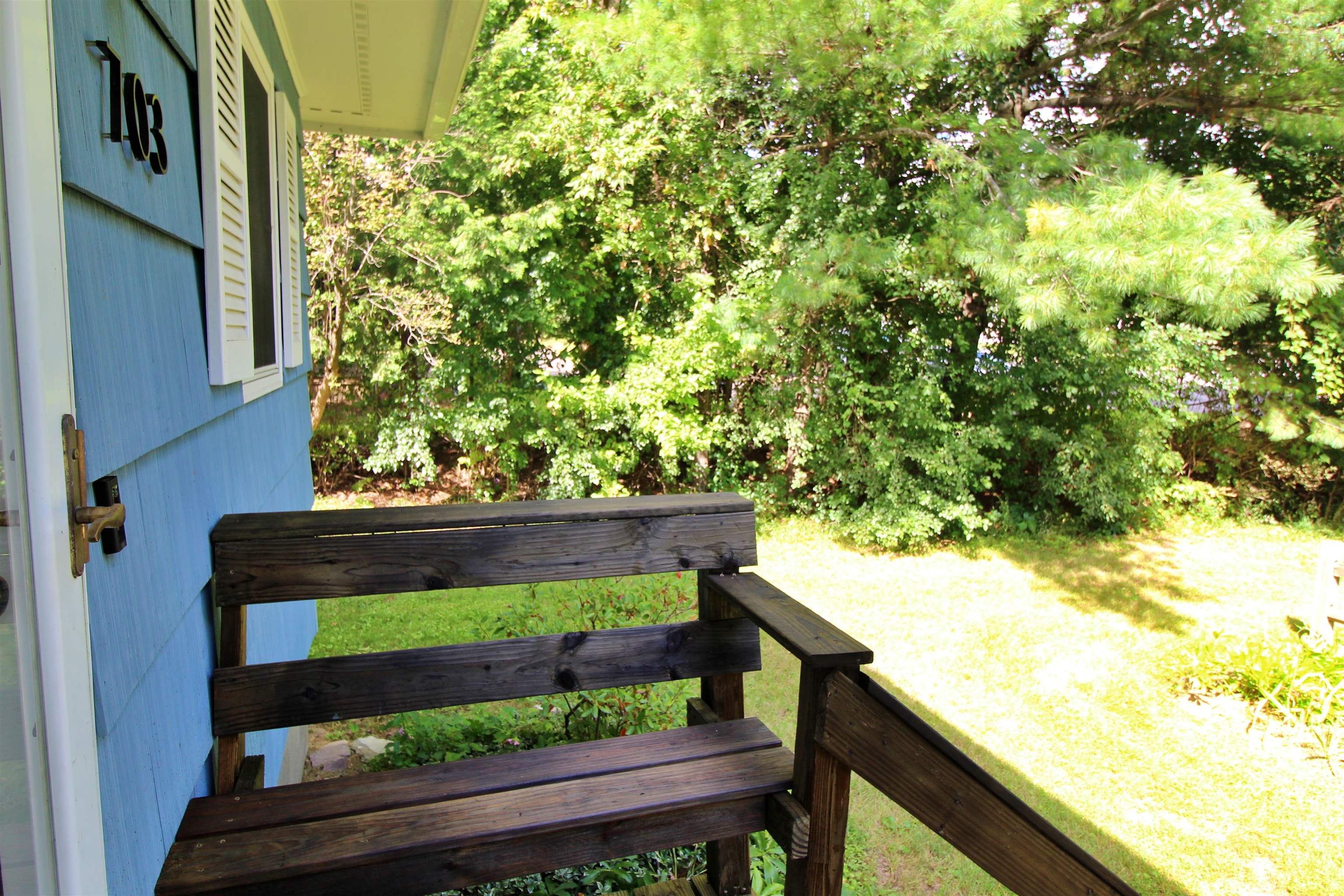 Photo 3 of Single family home for sale at 703 Dorset St, South Burlington, VT 05403 | MLS# 5109728 | Listing updated on 2026-09-14
