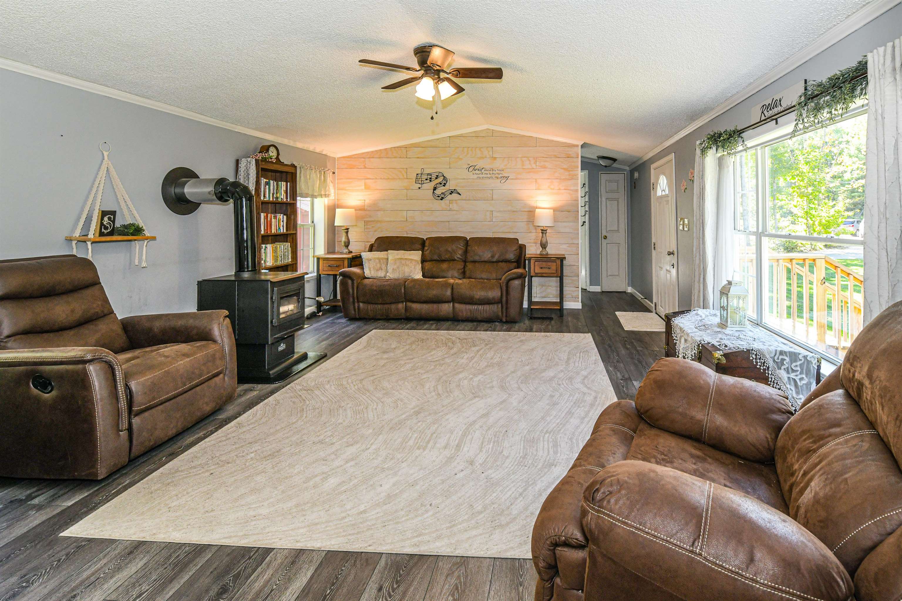 Photo 3 of Manufactured home for sale at 936 Pequawket Trl, Brownfield, ME 04010 | MLS# 5109770 | Listing updated on 2026-09-15