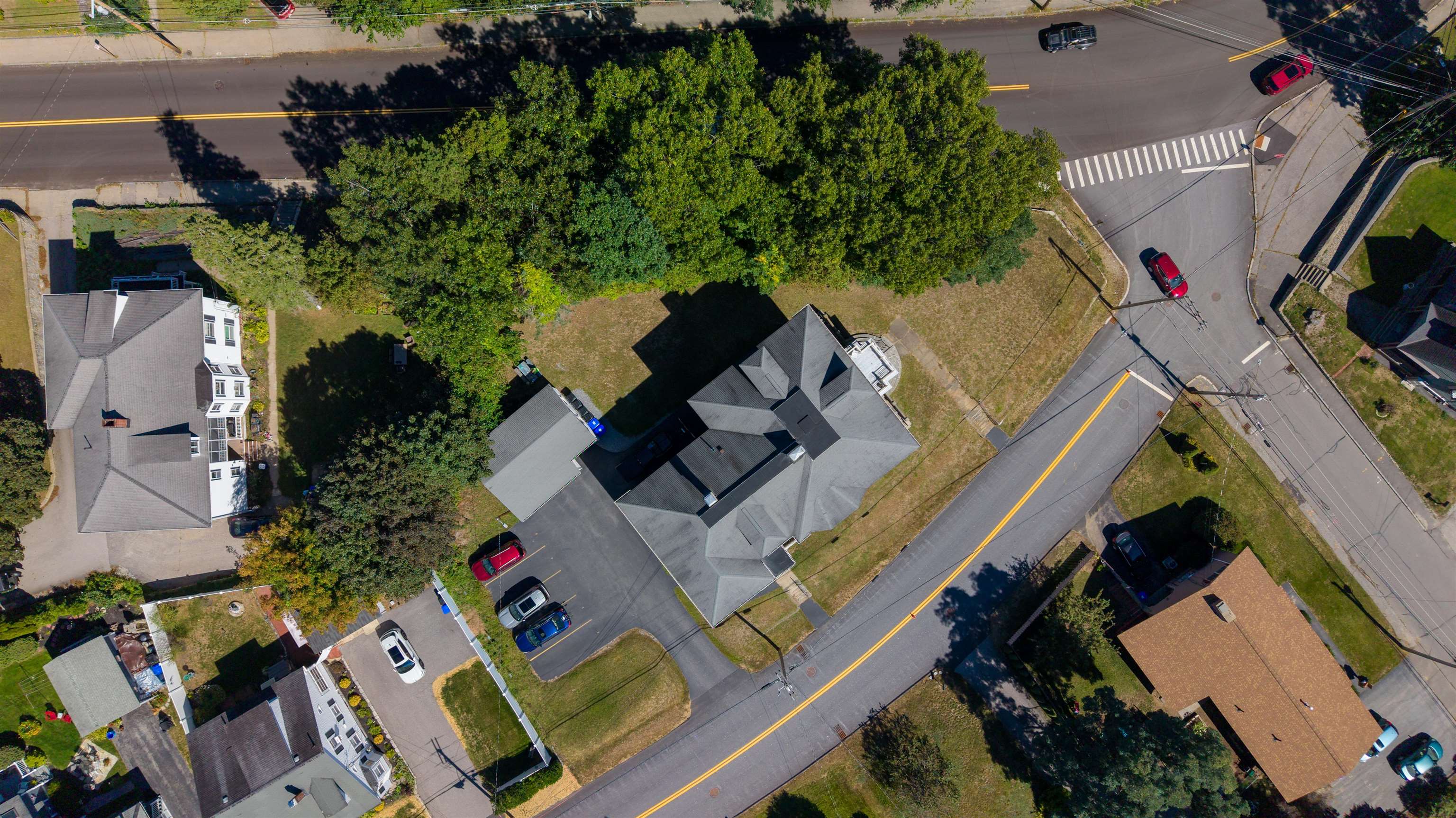 Photo 4 of Multi family home for sale at 18 Mast Rd, Manchester, NH 03102 | MLS# 5109781 | Listing updated on 2026-09-18