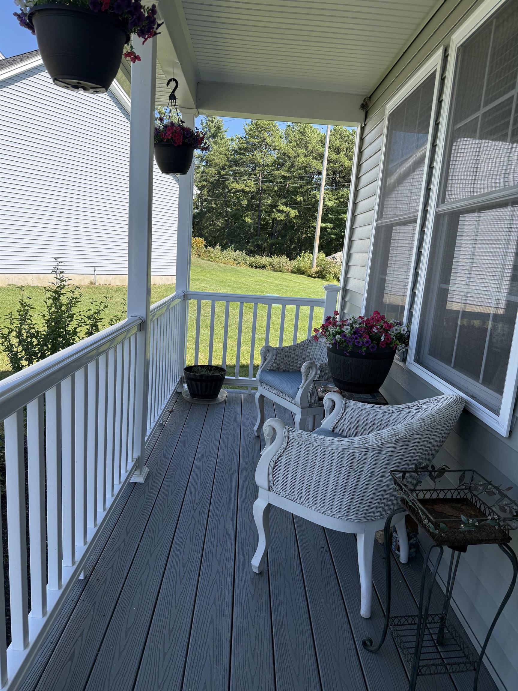 Photo 2 of Condo for sale at 87 Bentley Way, Manchester, NH 03102 | MLS# 5109791 | Listing updated on 2026-09-19