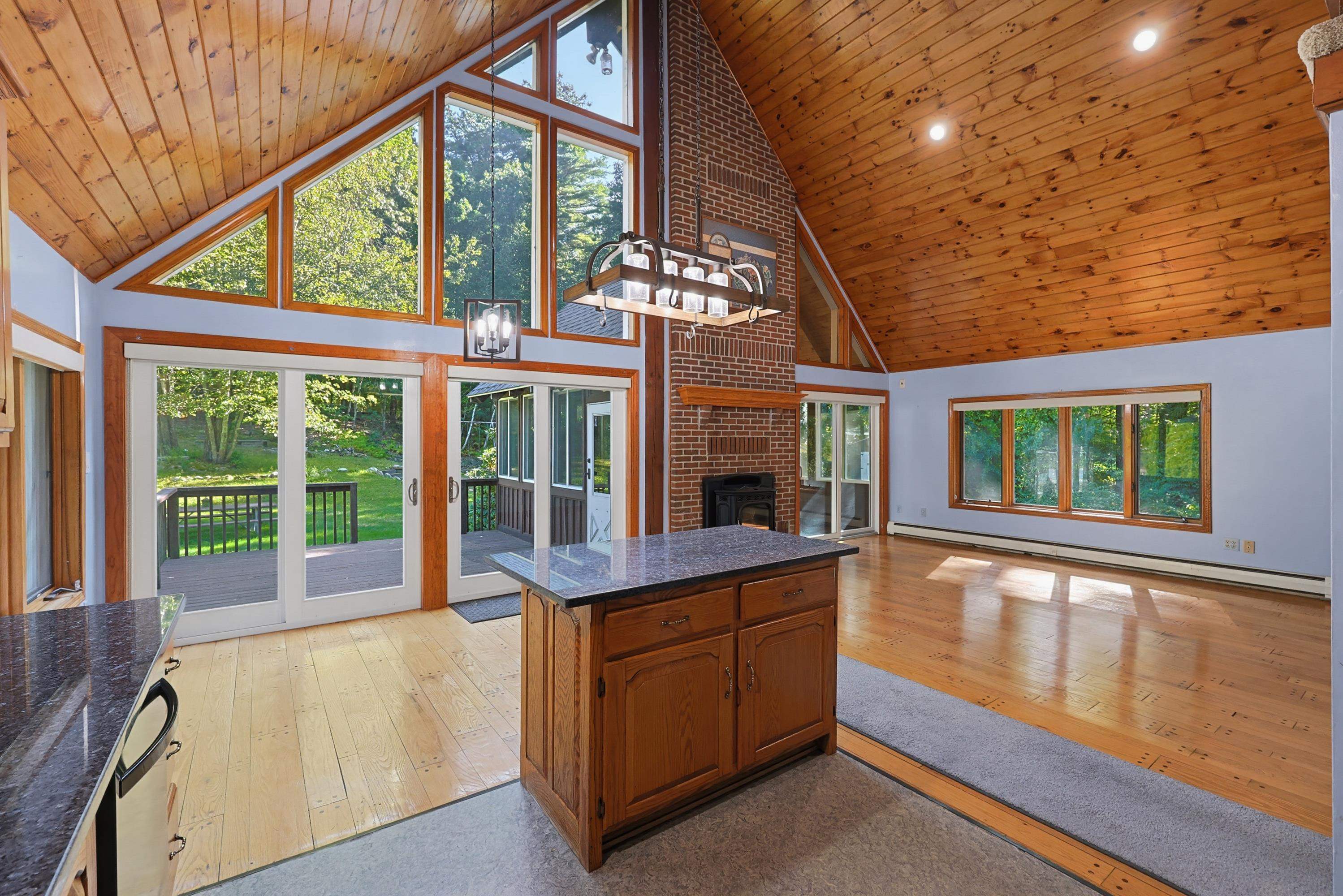 Photo 3 of Single family home for sale at 14 William Dr, Pelham, NH 03076 | MLS# 5109794 | Listing updated on 2026-09-17