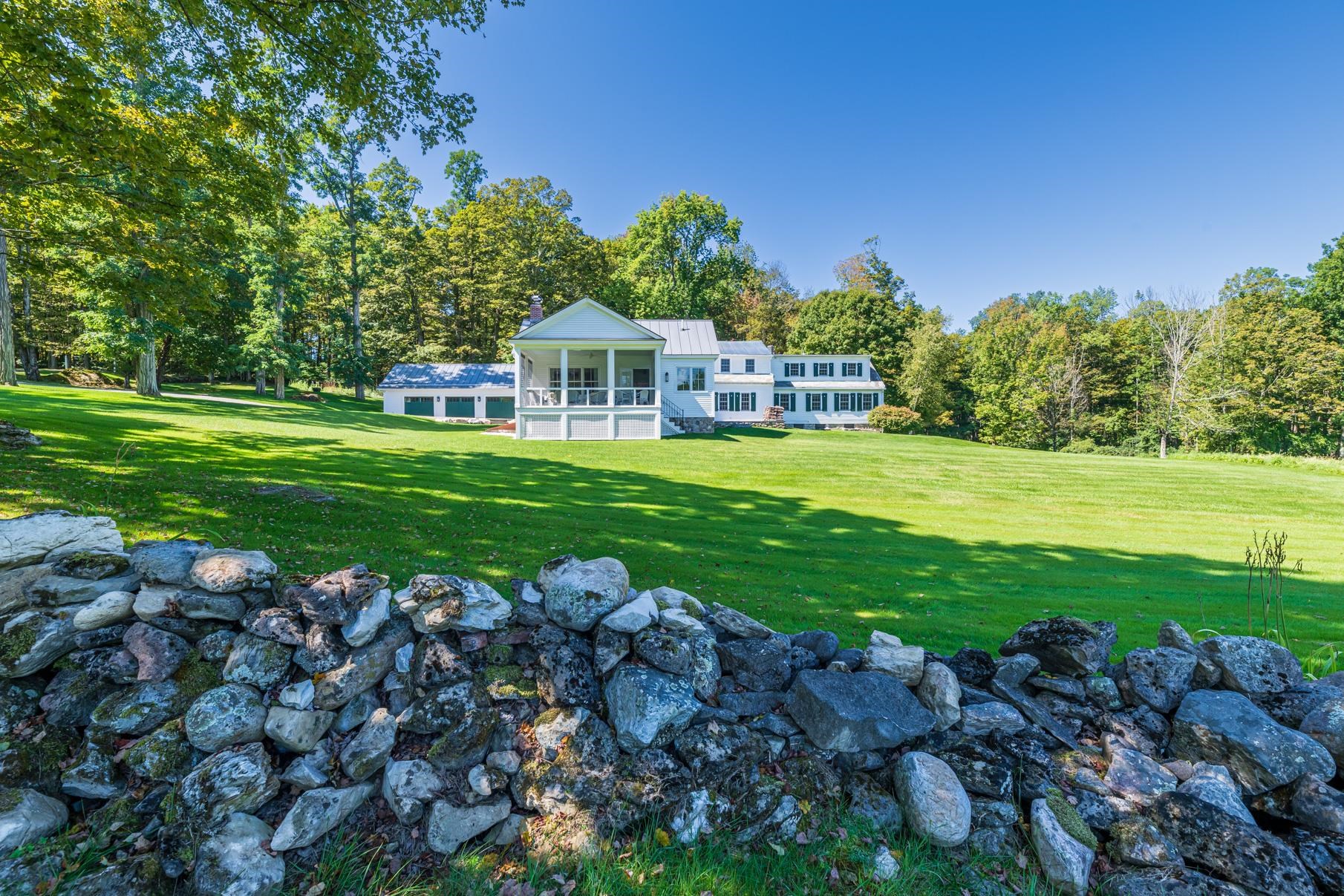 Photo 4 of Single family home for sale at 209 Jack Cross Rd, Shaftsbury, VT 05262 | MLS# 5109798 | Listing updated on 2026-09-18