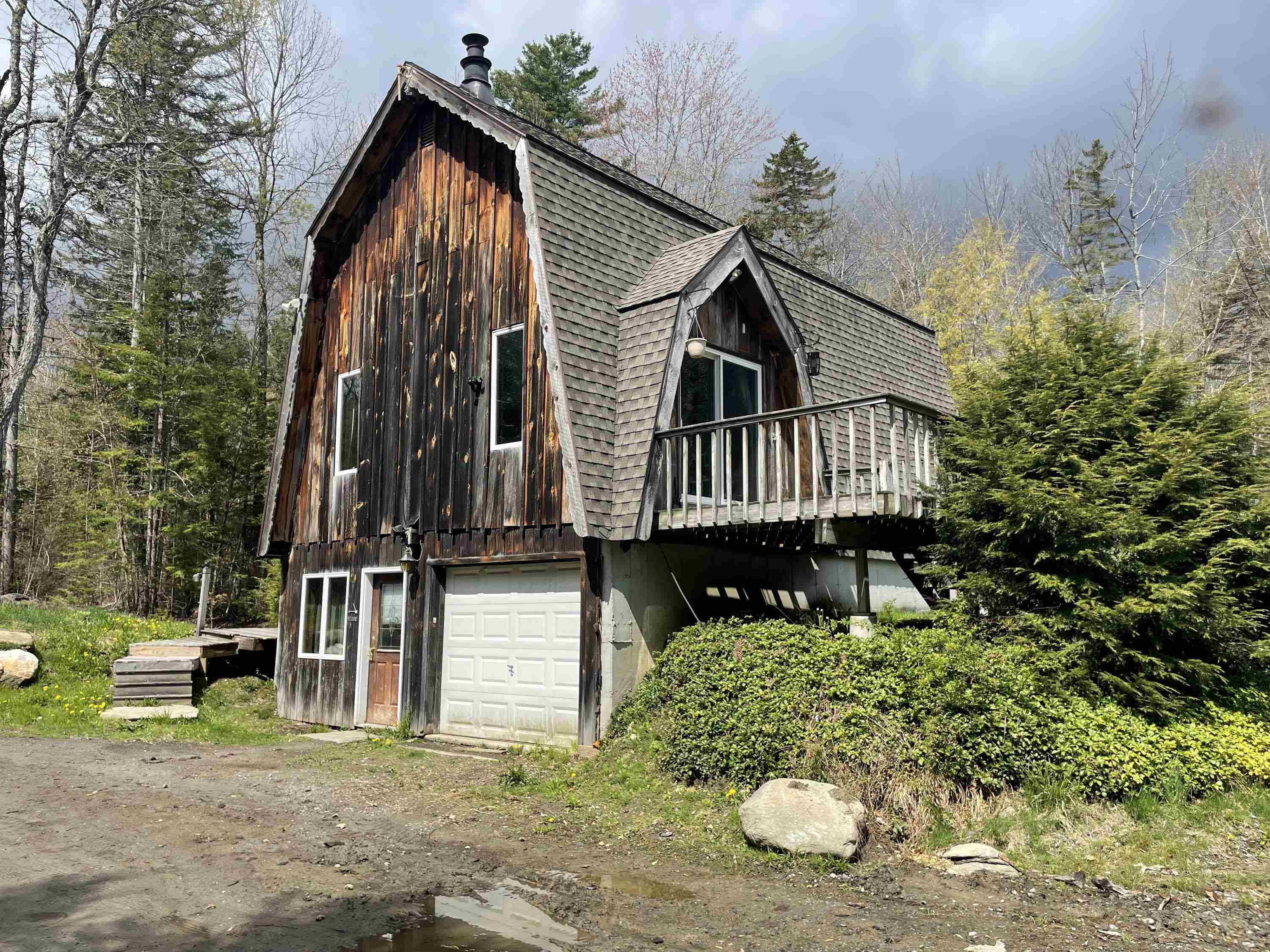 Photo 2 of Single family home for sale at 33 Forrest Ln, Newfane, VT 05345 | MLS# 5109814 | Listing updated on 2026-09-17