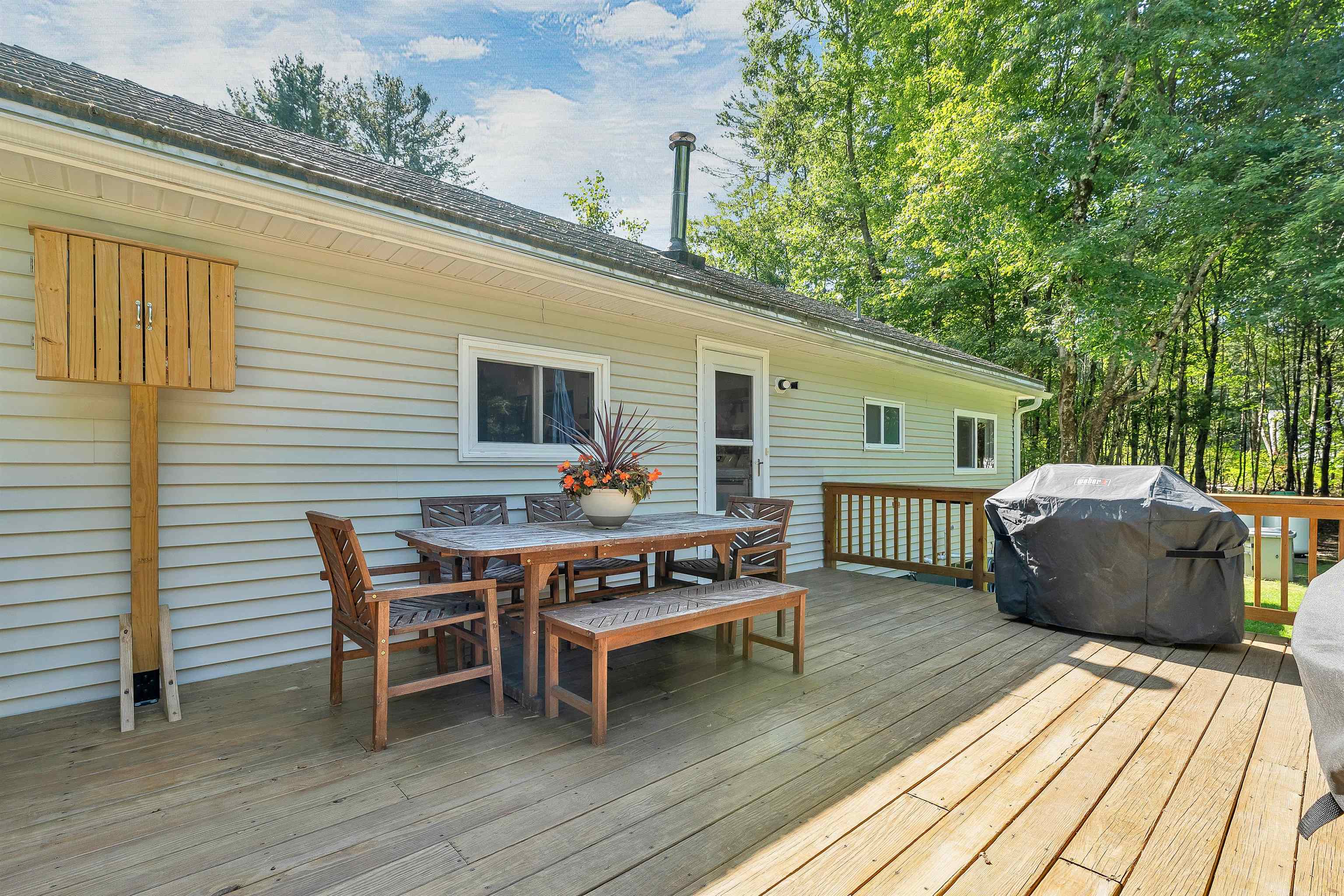4 Fir Street, Londonderry, NH photo 3