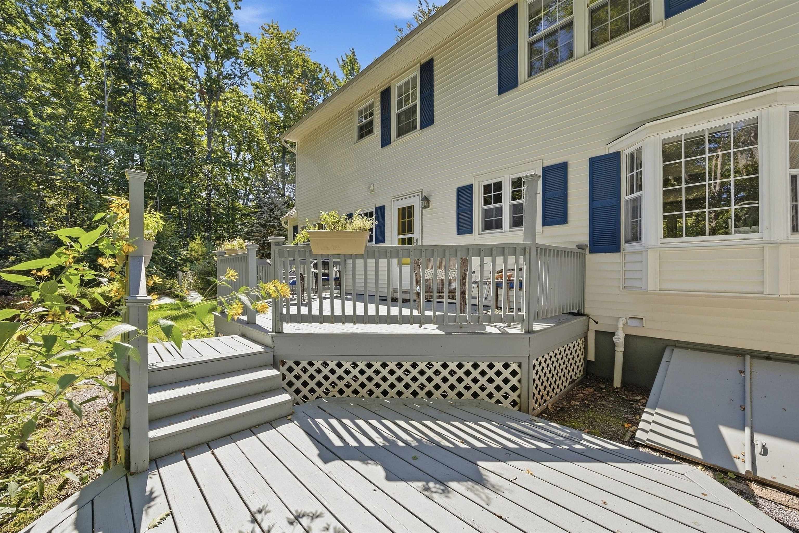 Photo 4 of Single family home for sale at 4 Clough St, Bow, NH 03304 | MLS# 5109832 | Listing updated on 2026-09-18