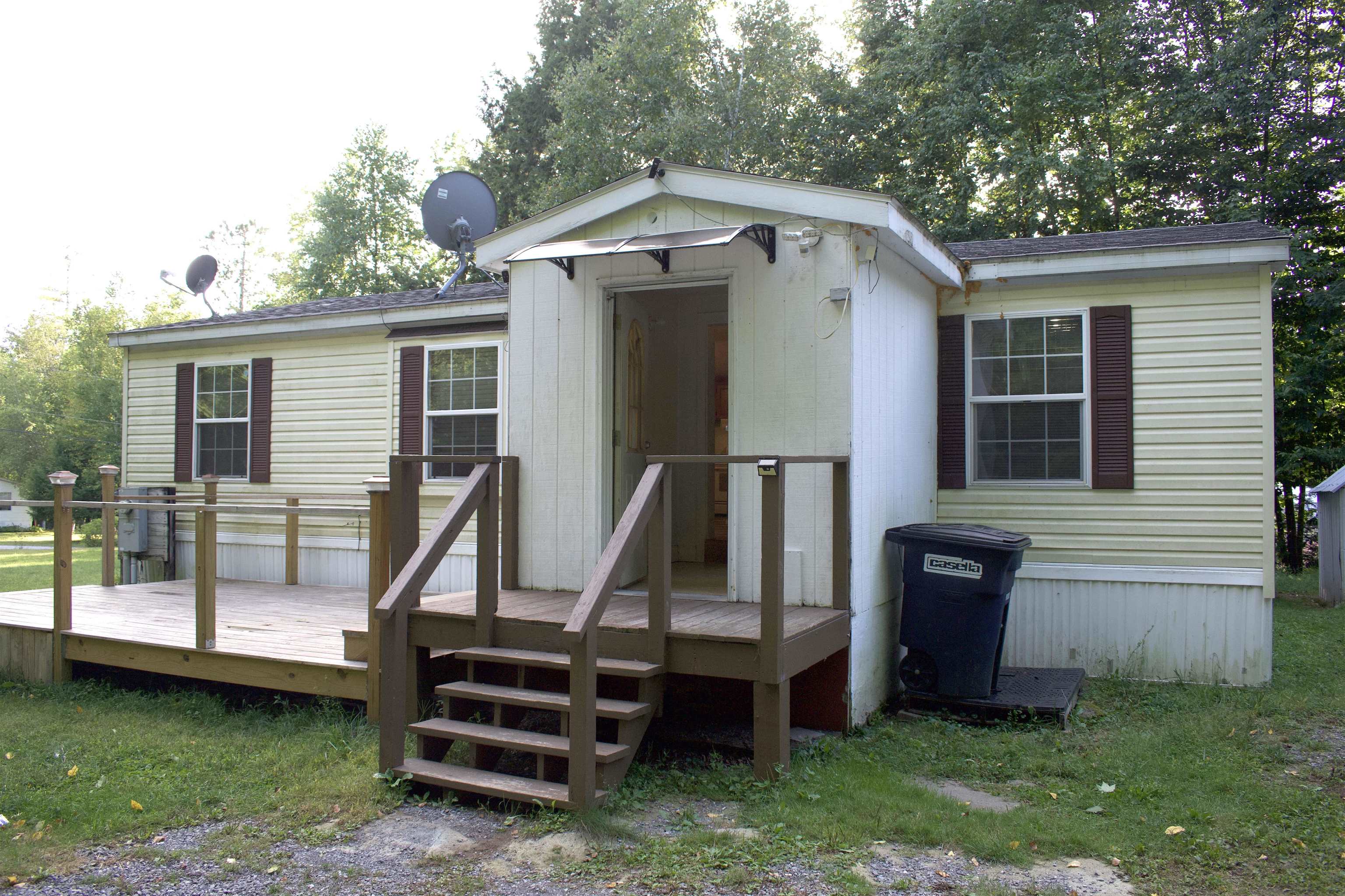 Photo 2 of Manufactured home for sale at 399 Freedom Acres, Starksboro, VT 05487 | MLS# 5109835 | Listing updated on 2026-09-17