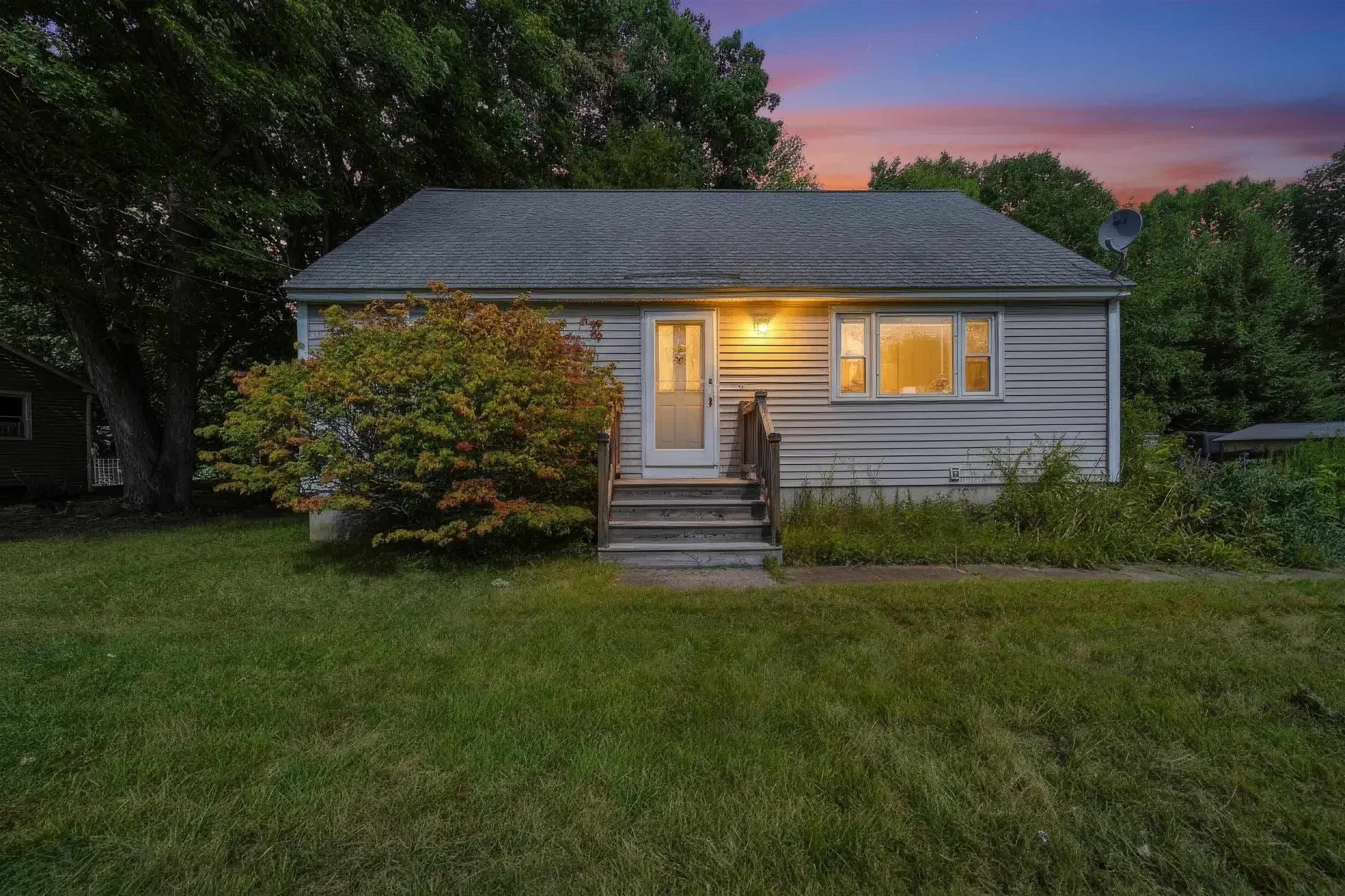 5 Clark Street, Hudson, NH photo 2