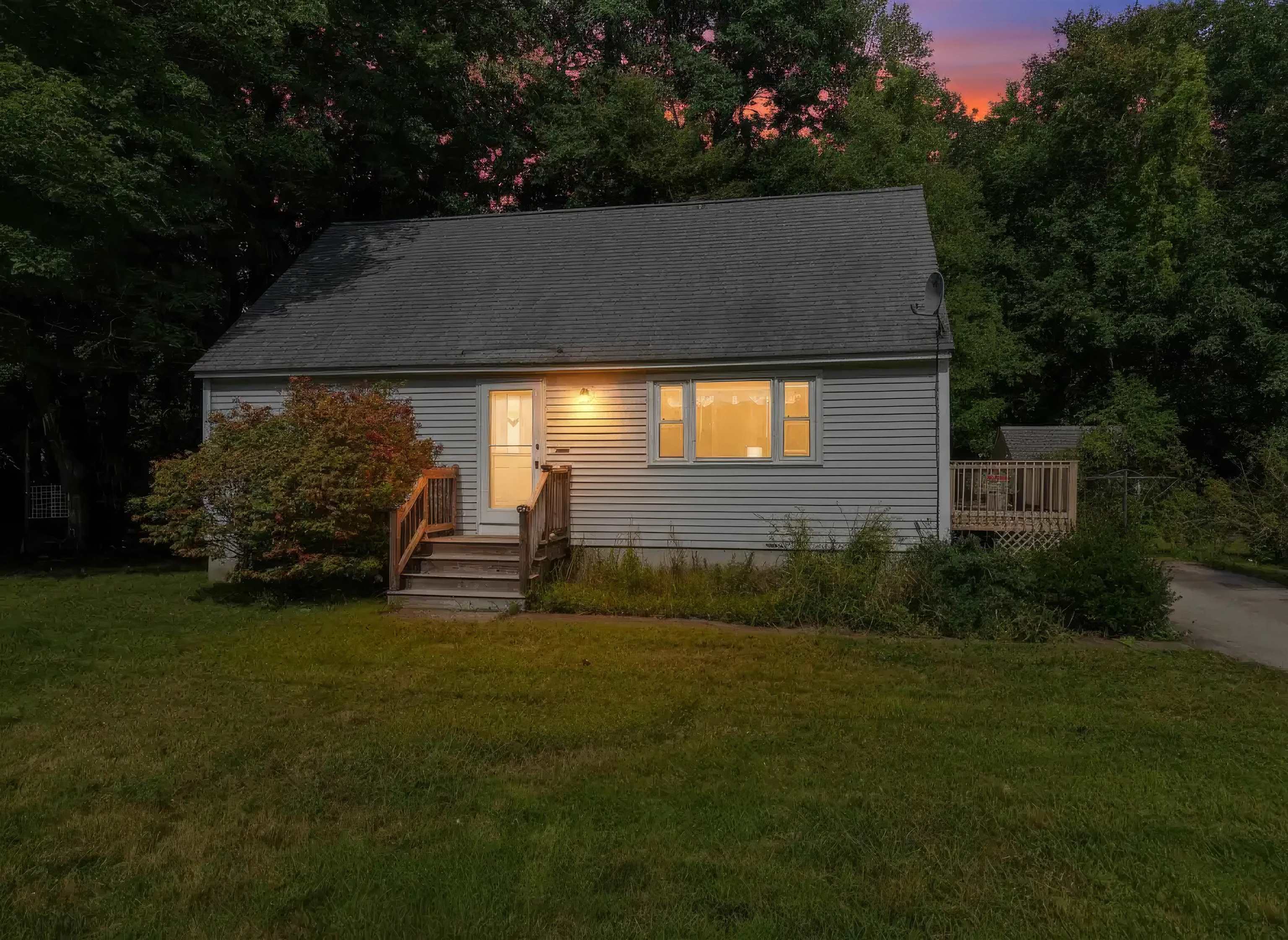 5 Clark Street, Hudson, NH photo 4