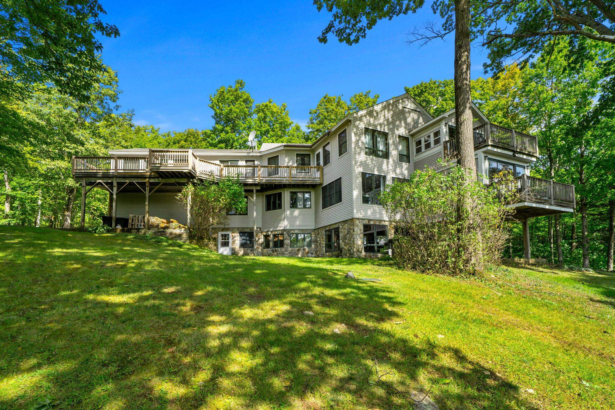 Photo 2 of Mansion for sale at 67 Old Post Rd, Newbury, NH 03255 | MLS# 5109855 | Listing updated on 2026-09-15