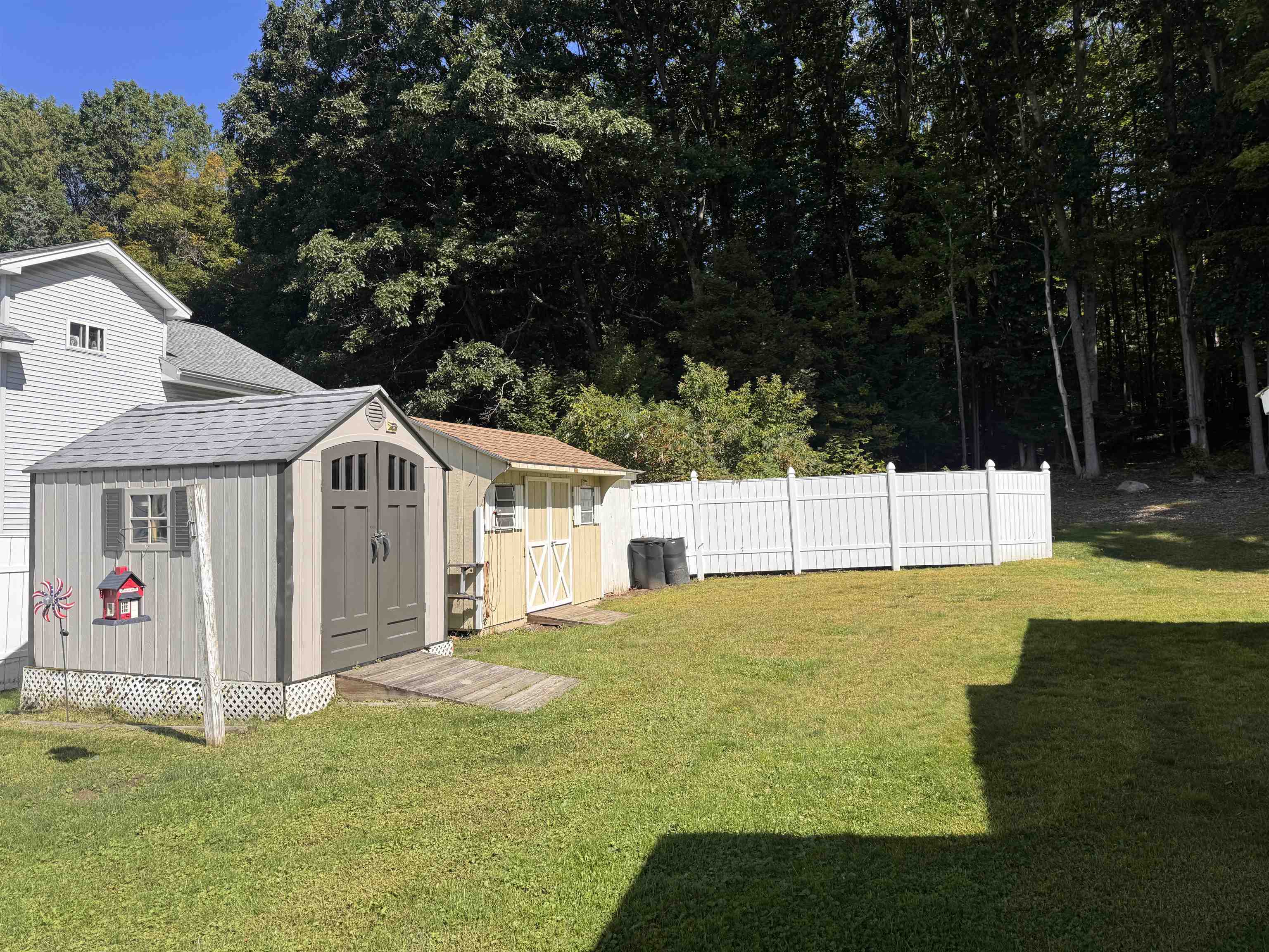 Photo 2 of Single family home for sale at 223 Bank St Ext, Lebanon, NH 03766 | MLS# 5109856 | Listing updated on 2026-09-17