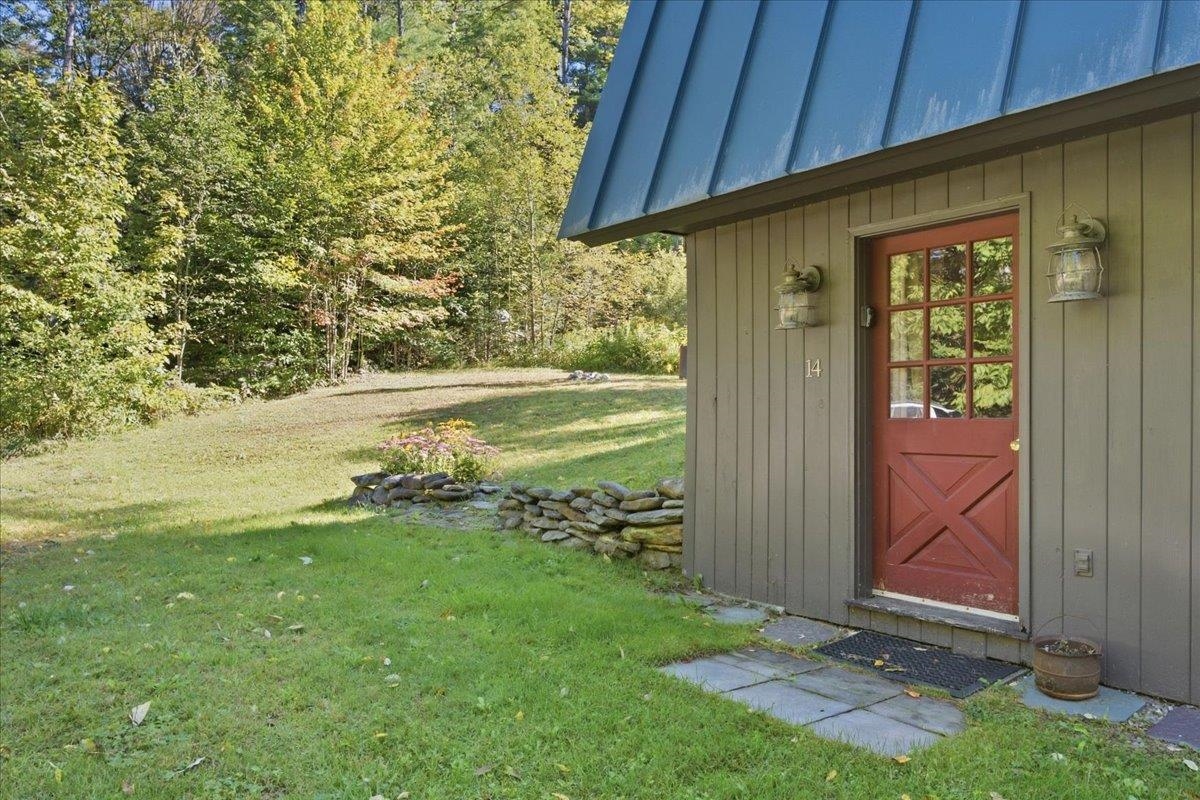 Photo 2 of Single family home for sale at 14 Roberts Rd, Londonderry, VT 05148 | MLS# 5109858 | Listing updated on 2026-09-15