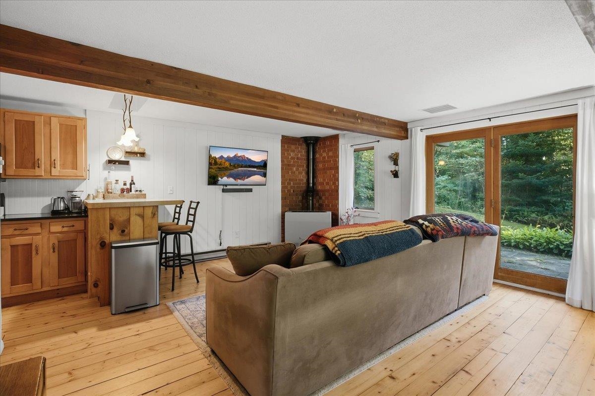 Photo 4 of Single family home for sale at 14 Roberts Rd, Londonderry, VT 05148 | MLS# 5109858 | Listing updated on 2026-09-15