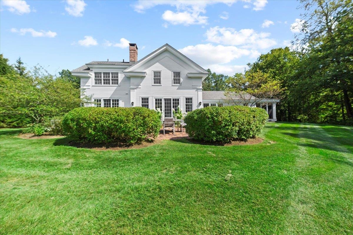 Photo 4 of Single family home for sale at 272 Lewis Bnd Rd, Manchester, VT 05255 | MLS# 5109874 | Listing updated on 2026-09-18
