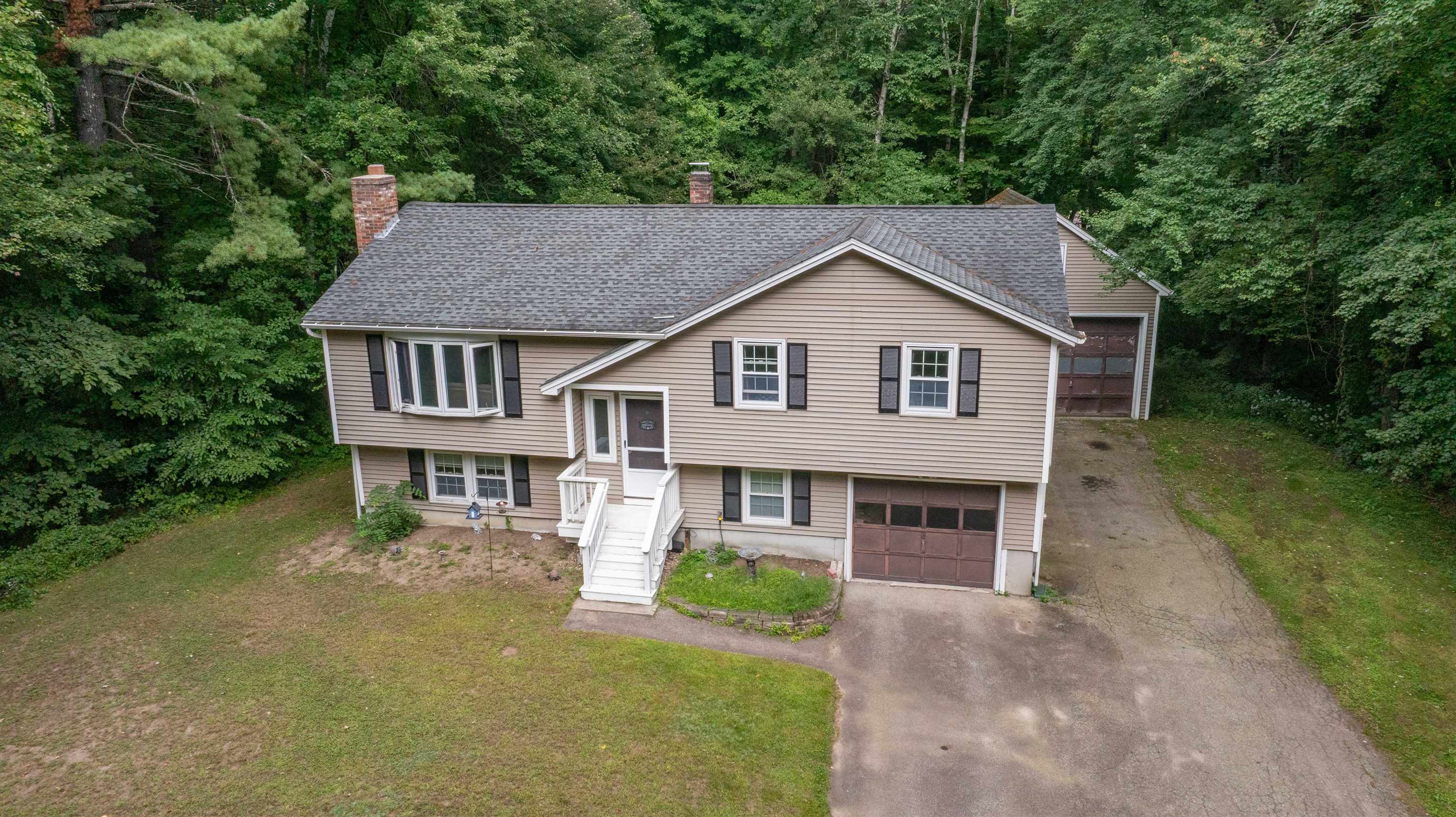 8 Holstein Avenue, Londonderry, NH photo 5