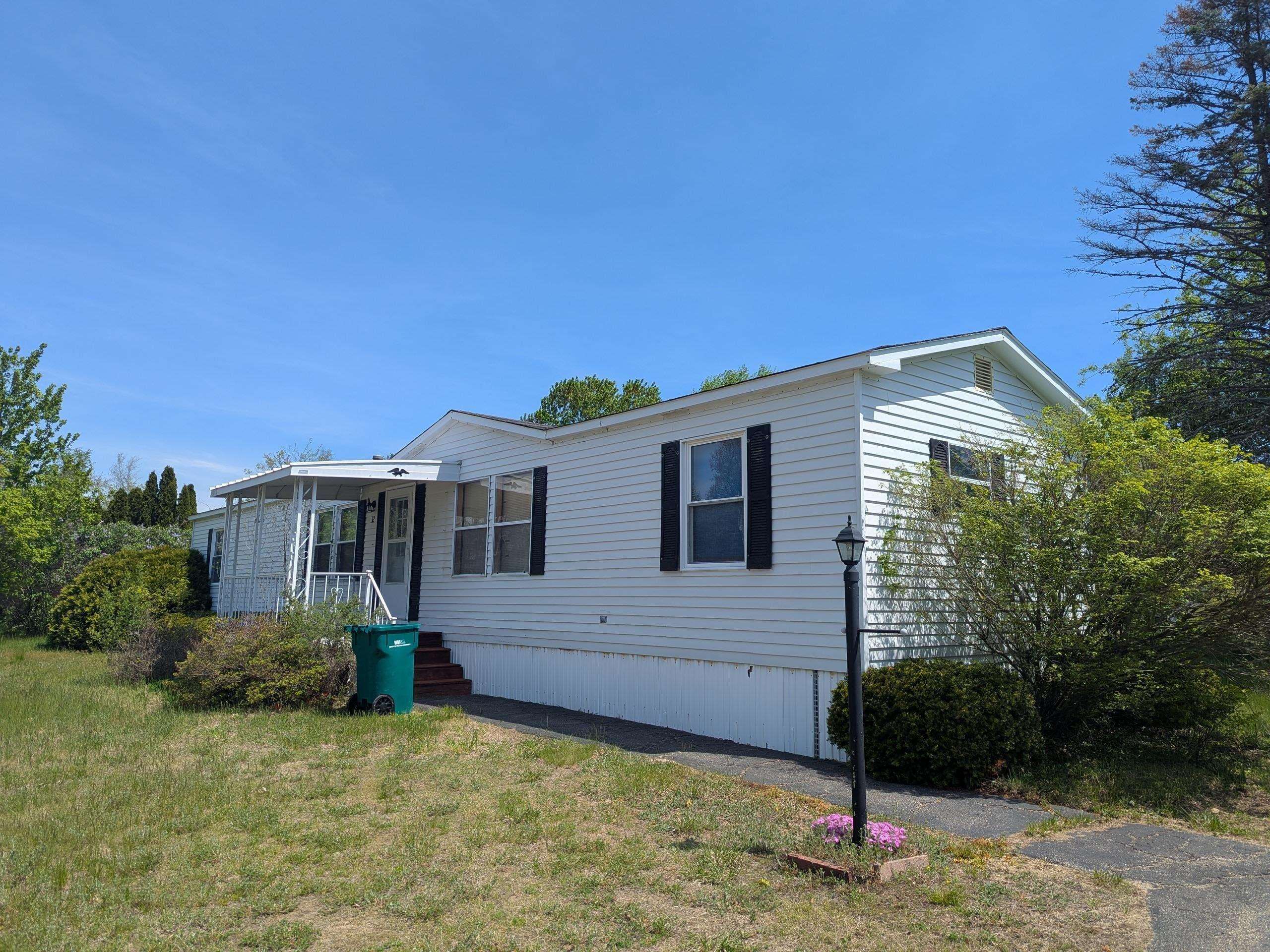 Photo 2 of Manufactured home for sale at 32 Skyline Dr, Rochester, NH 03867 | MLS# 5109877 | Listing updated on 2026-09-15