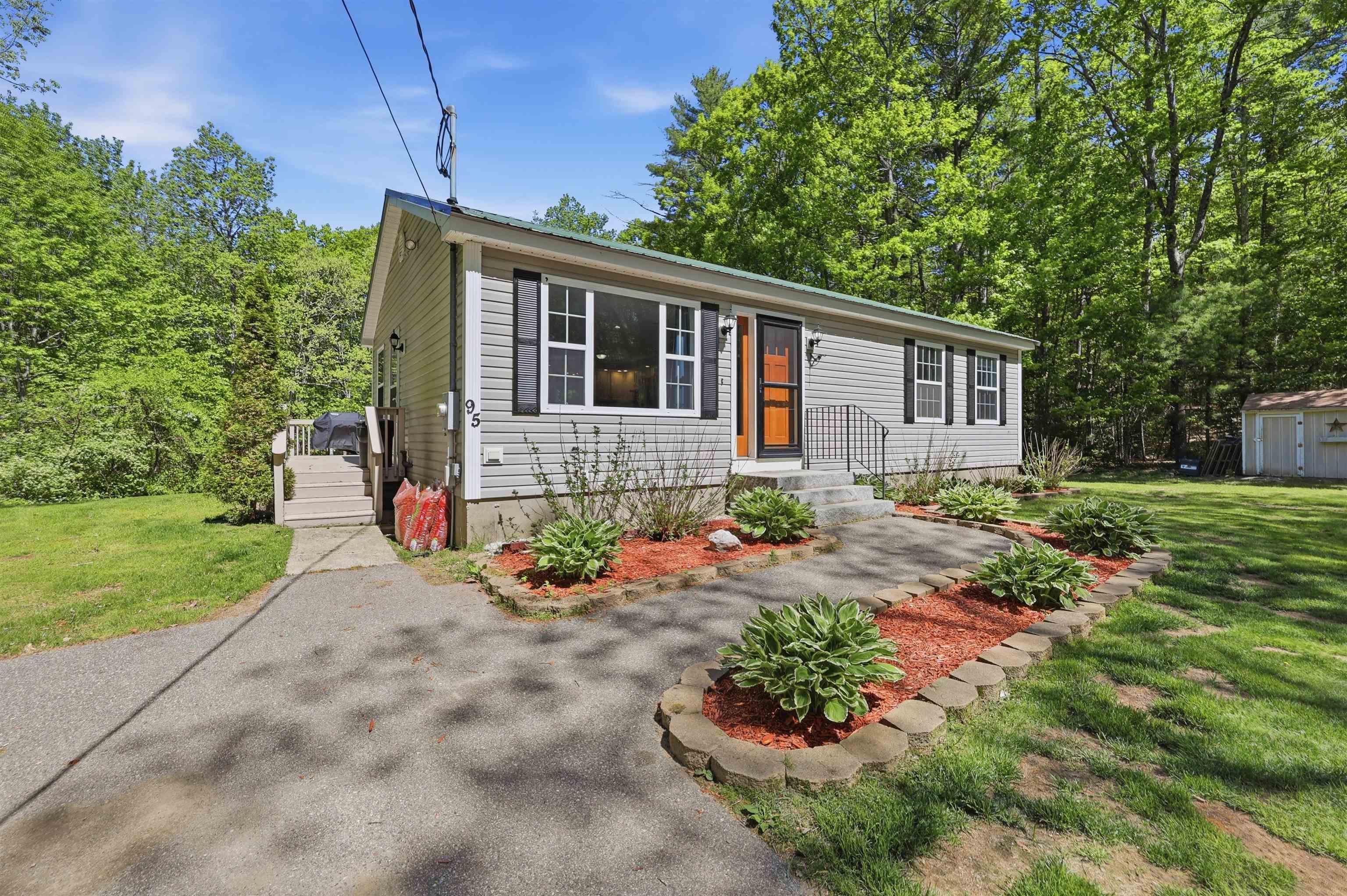 Photo 2 of Single family home for sale at 95 Castle Rock Rd, Barrington, NH 03825 | MLS# 5109884 | Listing updated on 2026-09-19