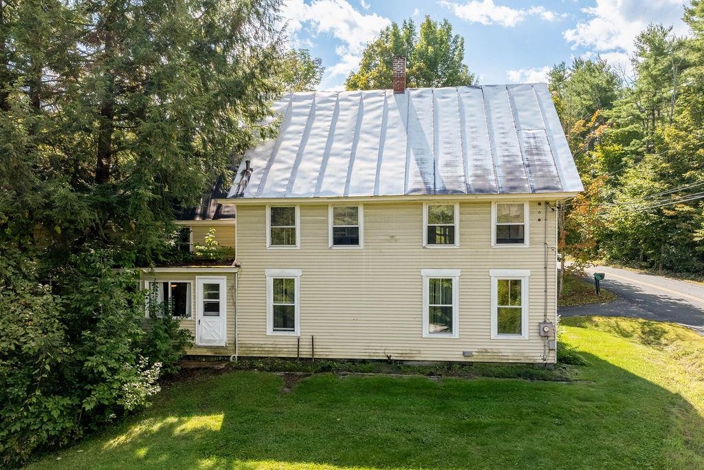 Photo 4 of Single family home for sale at 61 Slayton Hl Rd, Lebanon, NH 03766 | MLS# 5109896 | Listing updated on 2026-09-16