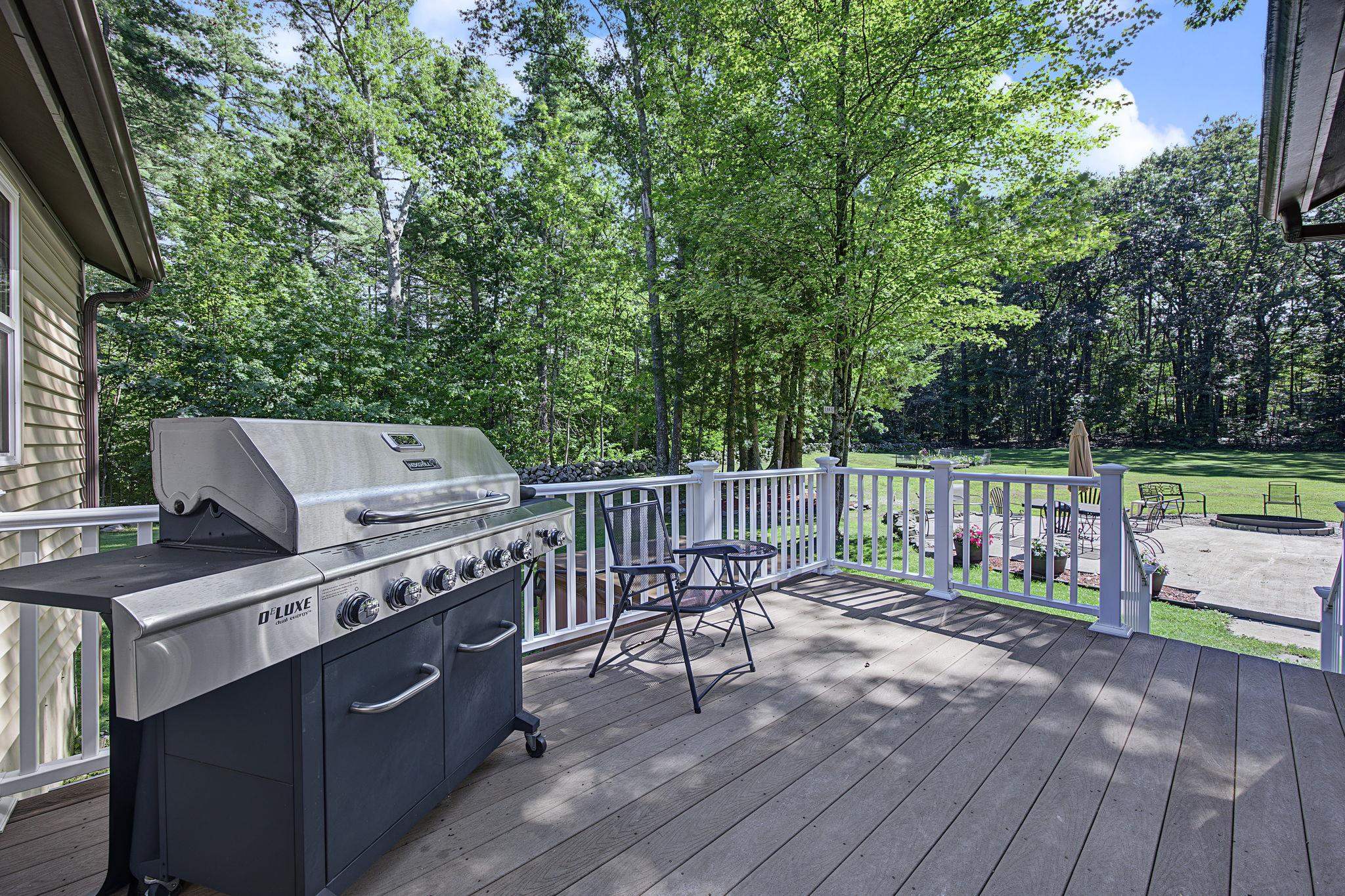 14 Mill Road, Londonderry, NH photo 5
