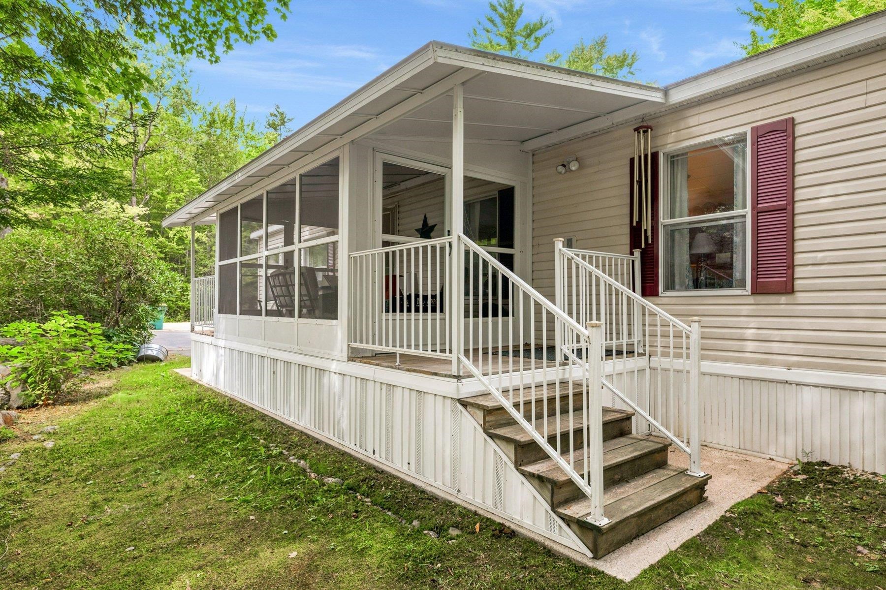 Photo 3 of Manufactured home for sale at 27 Morgan Rd, Rochester, NH 03868 | MLS# 5109901 | Listing updated on 2026-09-16
