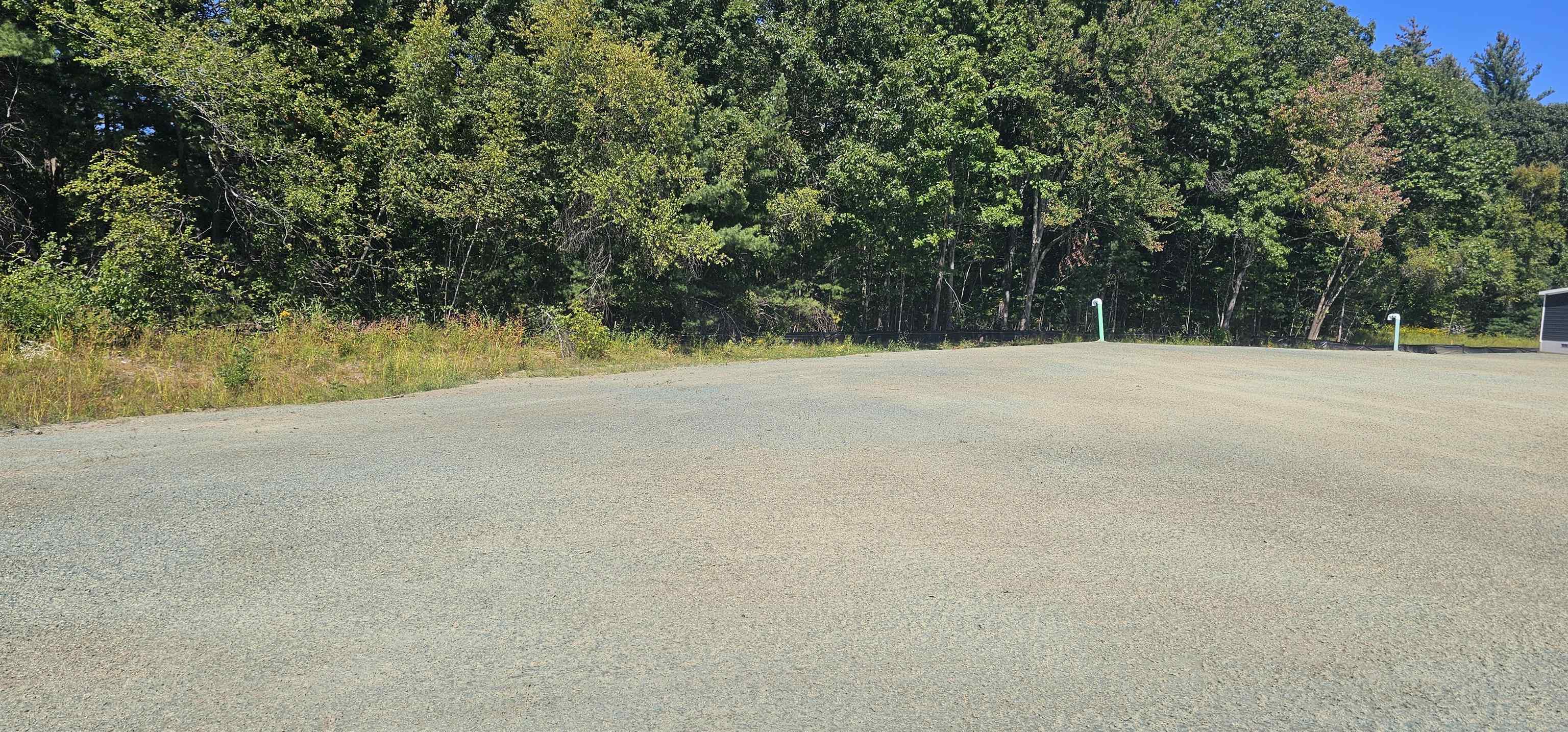 Photo 3 of Sale Pending at 1 Quartz St, Litchfield, NH 03052 | MLS# 5109902 | Listing updated on 2026-09-15