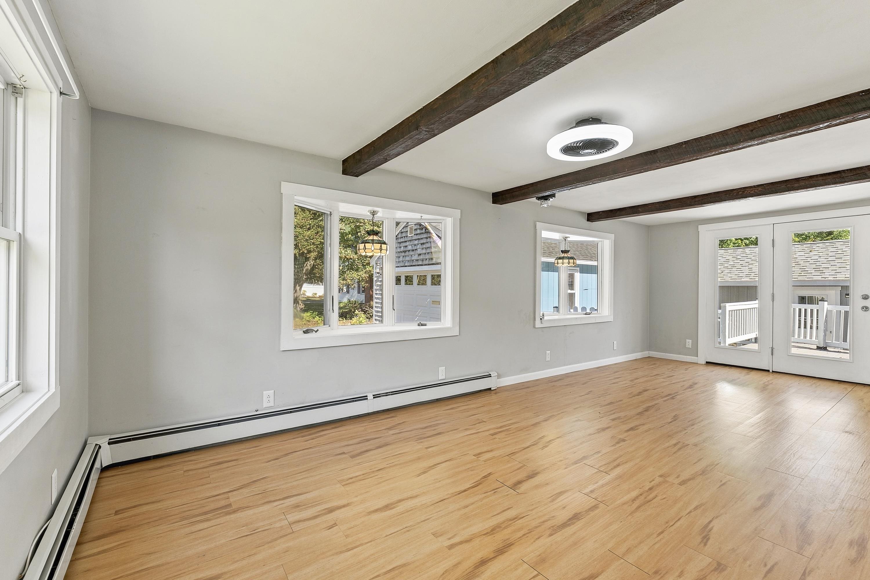 Photo 3 of Single family home for sale at 4 Pearl St, Somersworth, NH 03878 | MLS# 5109910 | Listing updated on 2026-09-18