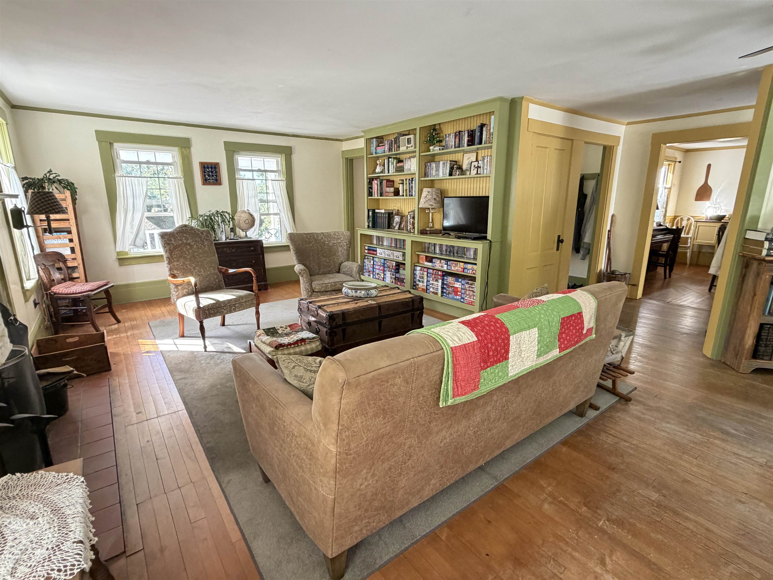147 W Lake Road, Fitzwilliam, NH photo 2