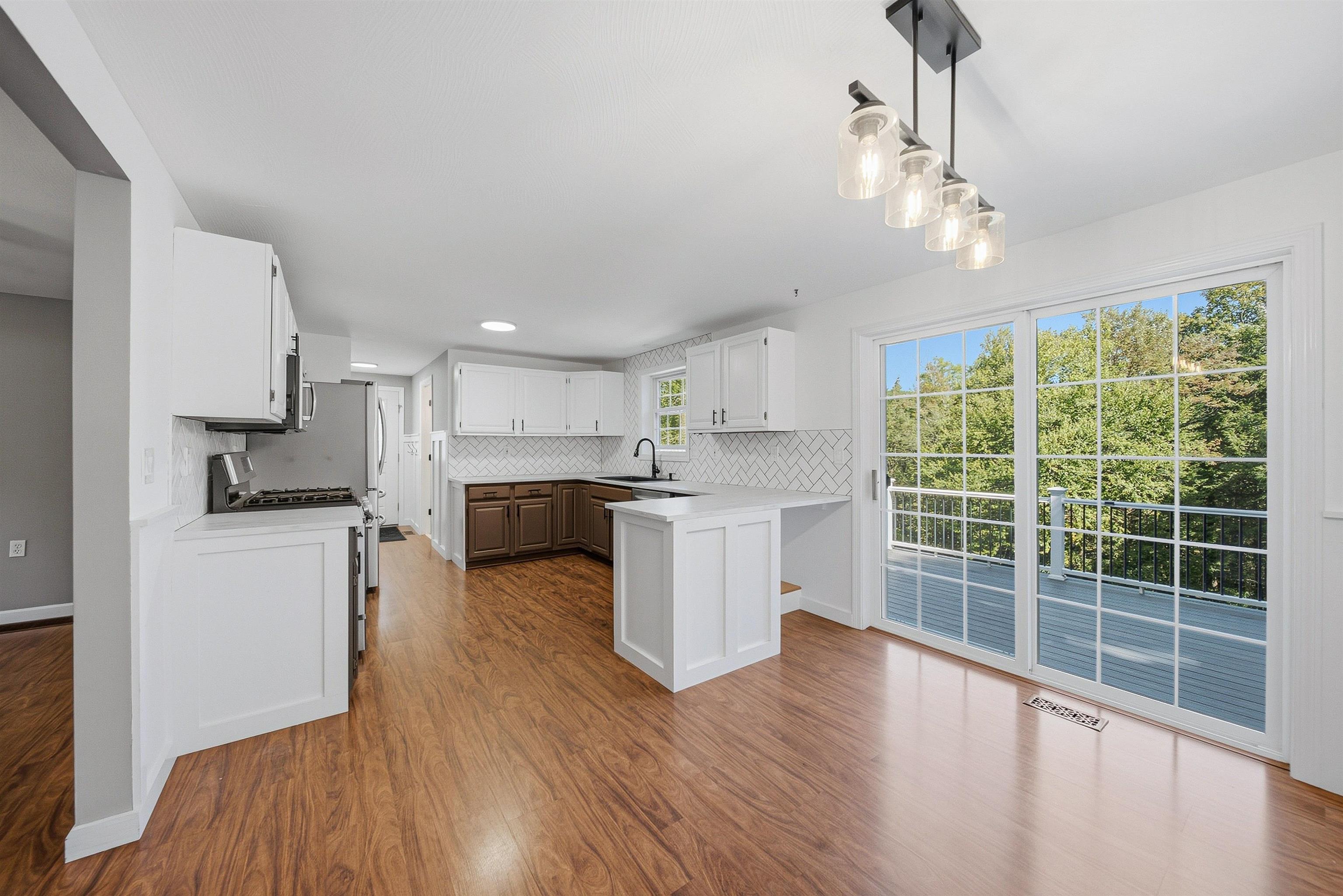 Photo 2 of Single family home for sale at 71 Jefferson Dr, Hillsborough, NH 03244 | MLS# 5109949 | Listing updated on 2026-09-18